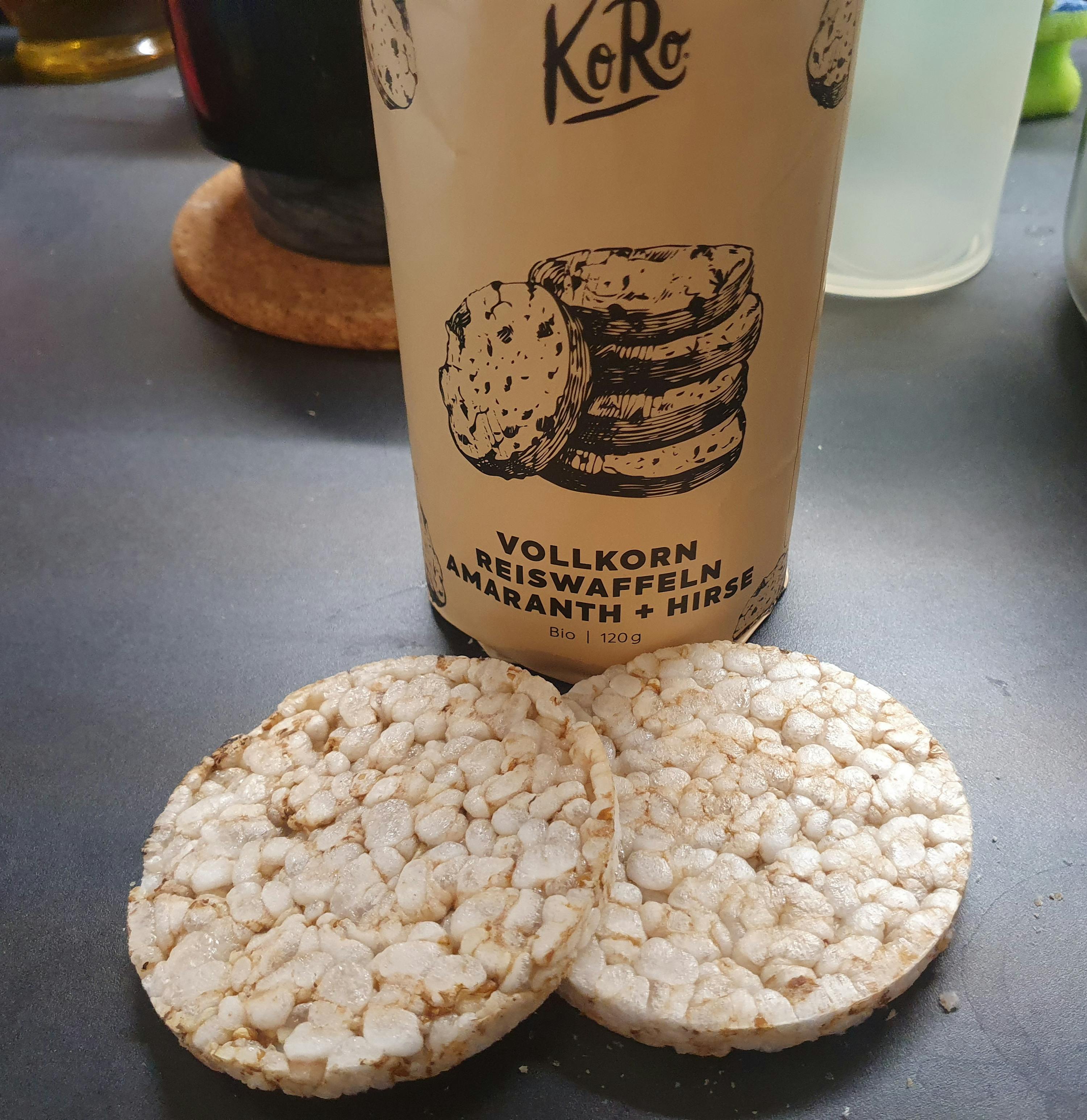 une bouteille de koko vollkorn amaranth + hirse est posée sur une table