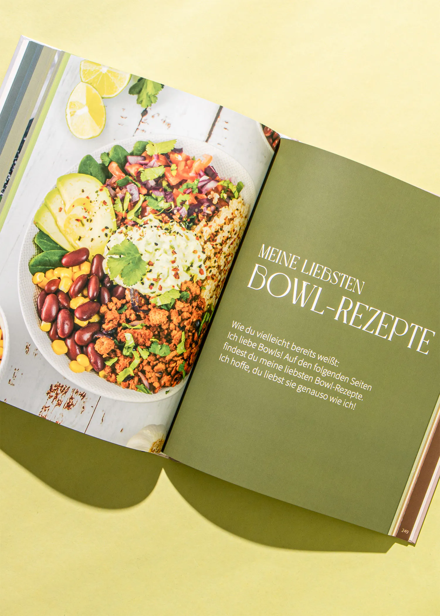 a book is open to a page titled meine liebsten bowl-rezepte