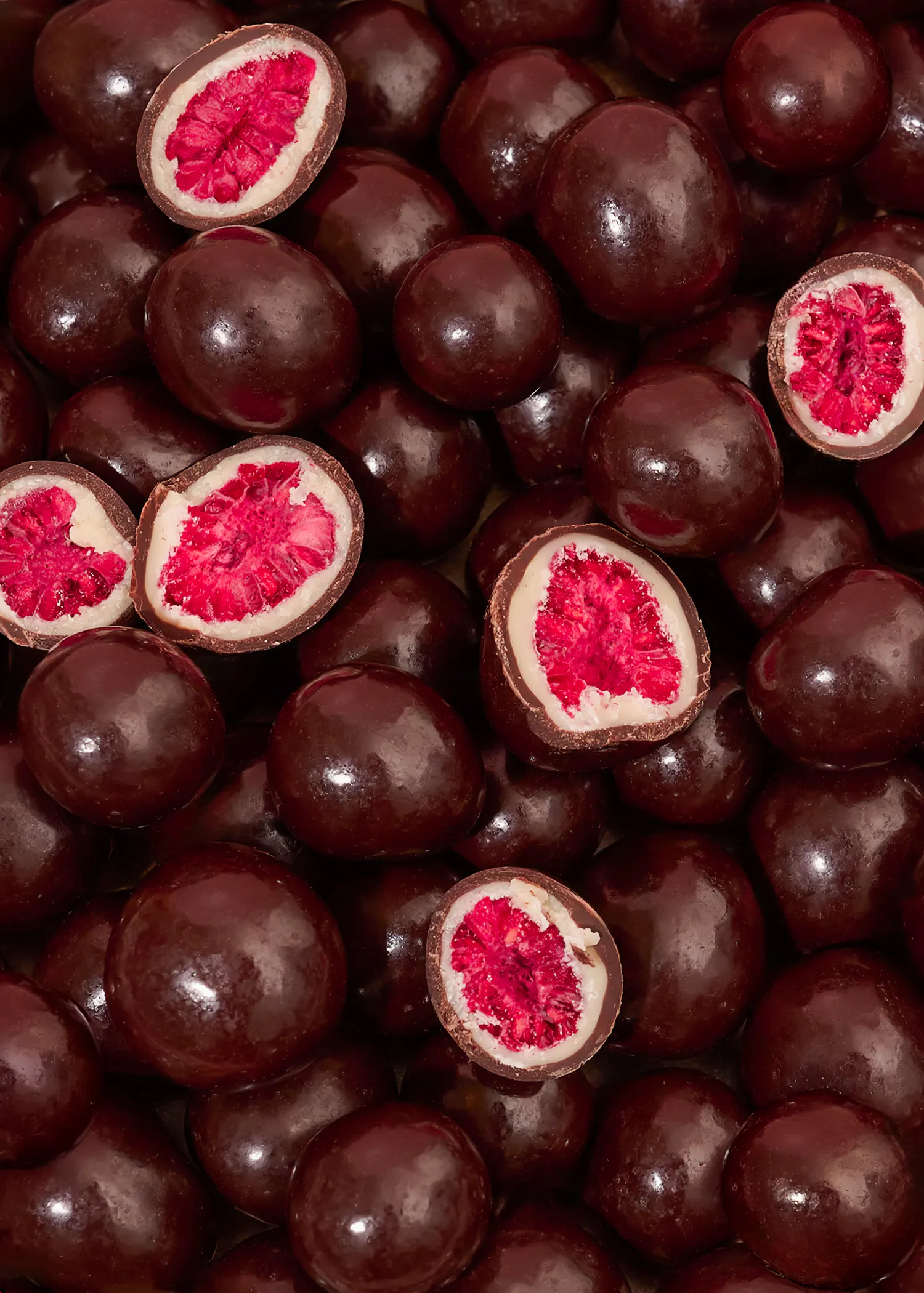 Framboesas Liofilizadas em Chocolate Branco e Negro | 500 g hover