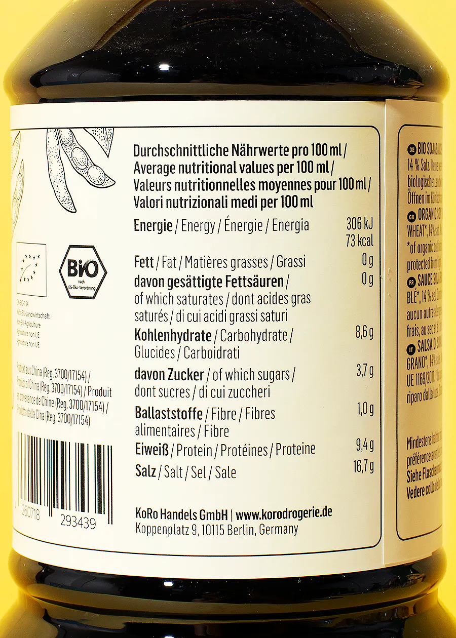 l' arrière d' une bouteille d' huile de soja bio