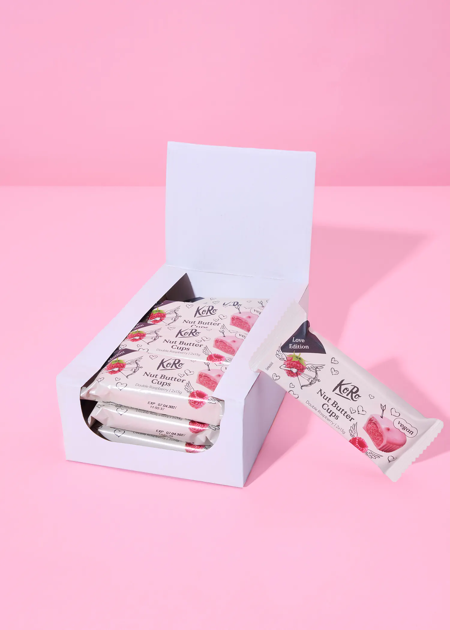 Organic double raspberry nut butter cups 12 x 2 x 13g