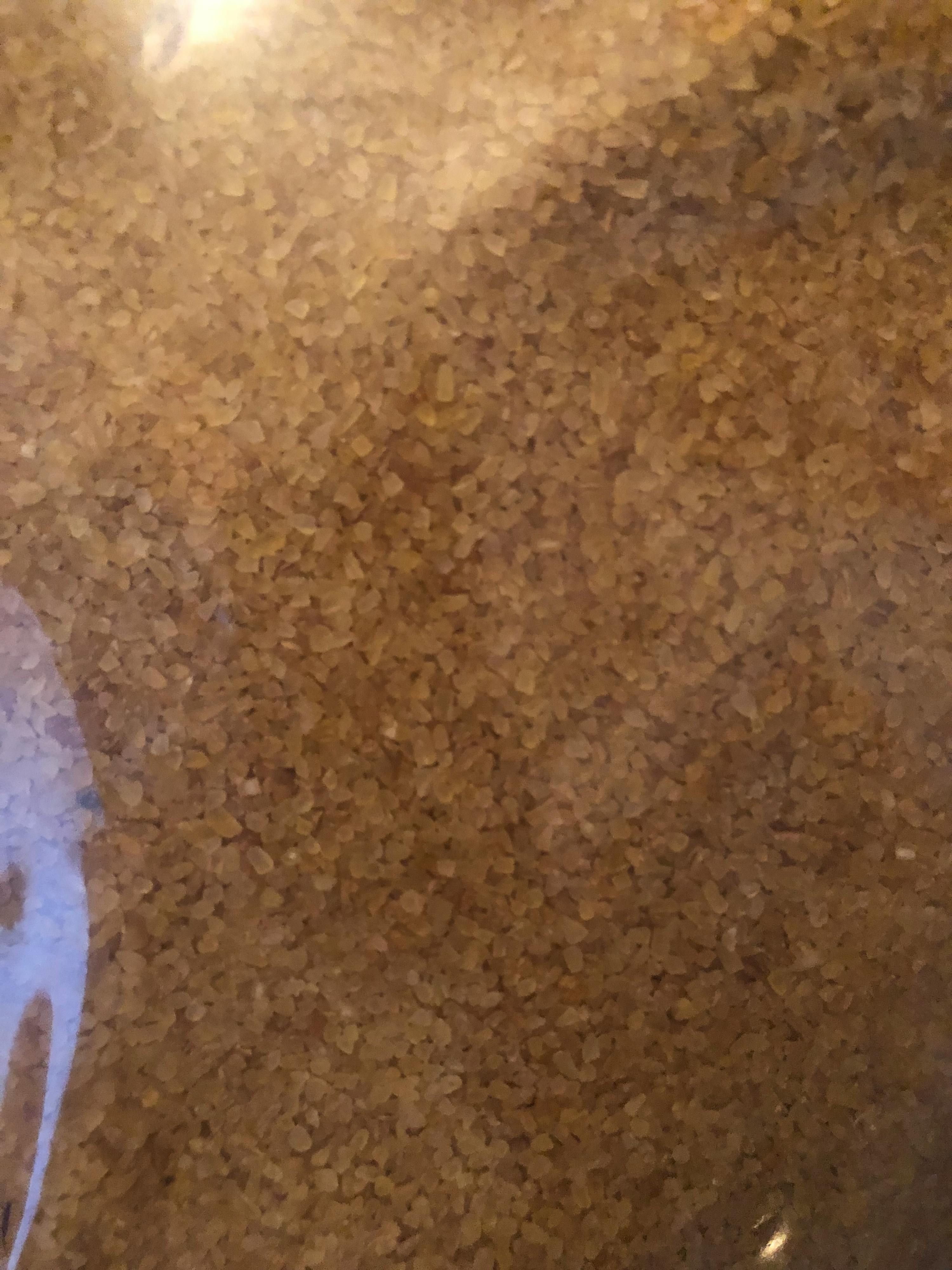 eine Nahaufnahme eines Haufens Reis