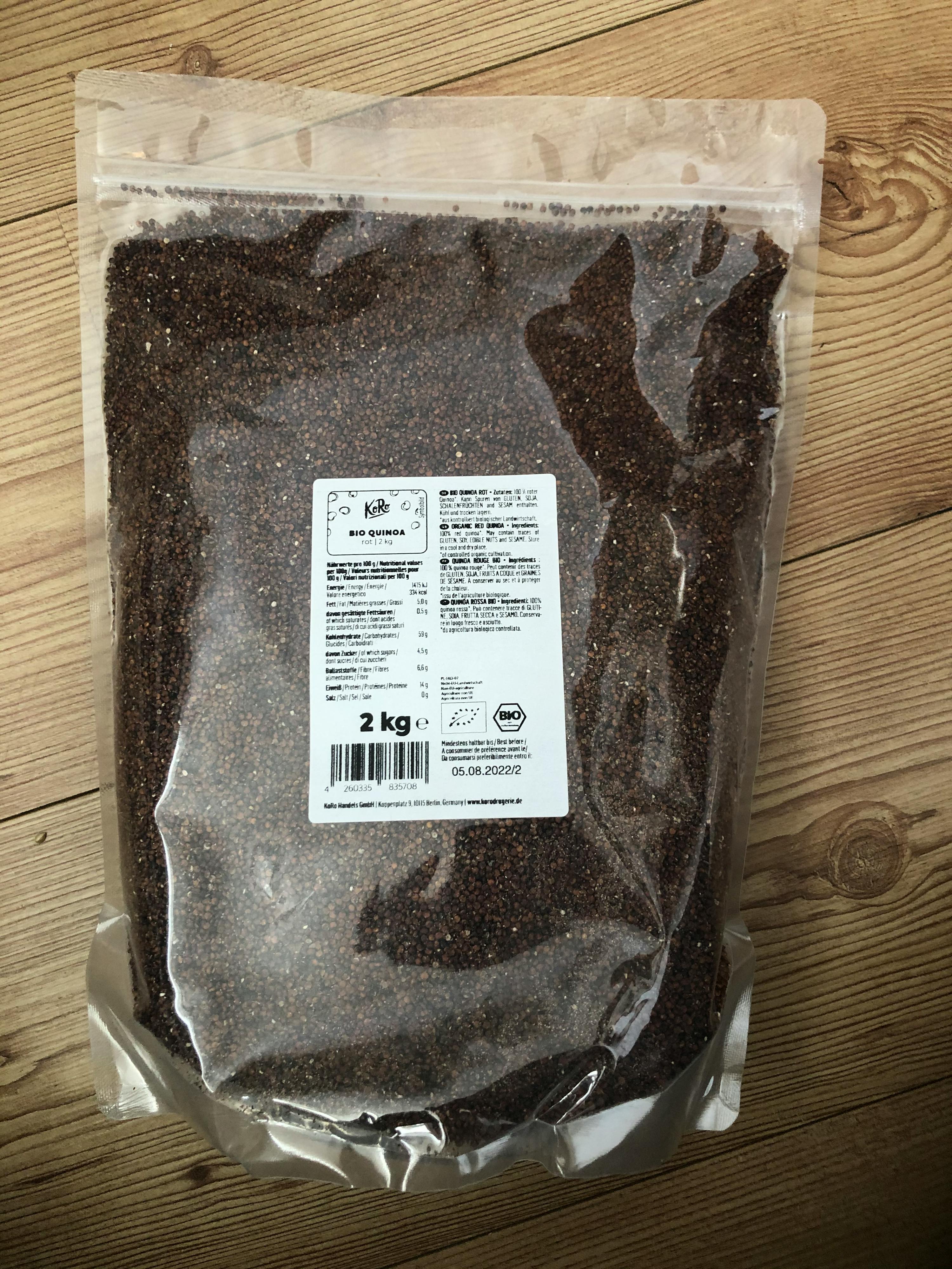 a bag of seeds with a label that says 2 kg on it