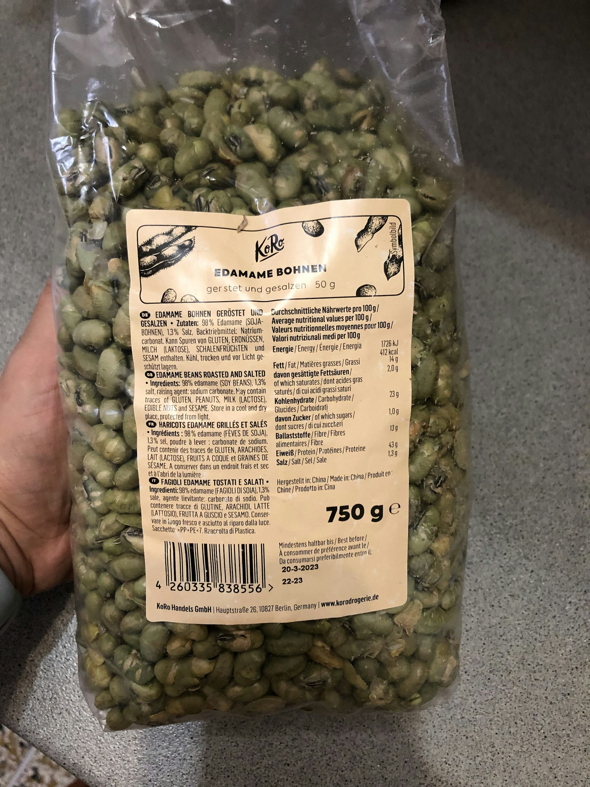 Veganistische edamame bonen geroosterd en gezouten 750 g kopen KoRo