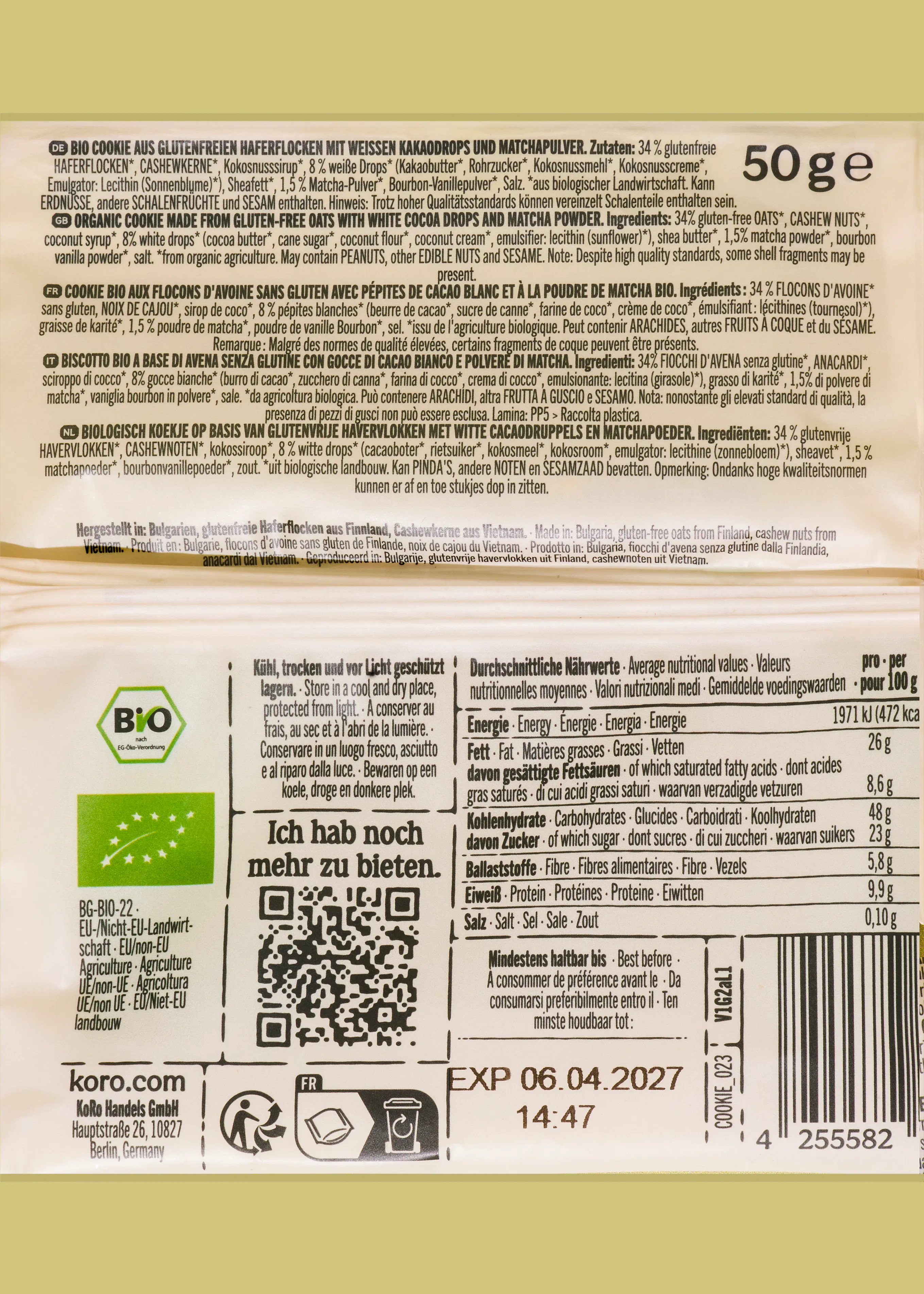 die rückseite einer koro-keksverpackung mit zutatenliste, nährwerttabelle, bio-siegel, qr-code und mindesthaltbarkeitsdatum.