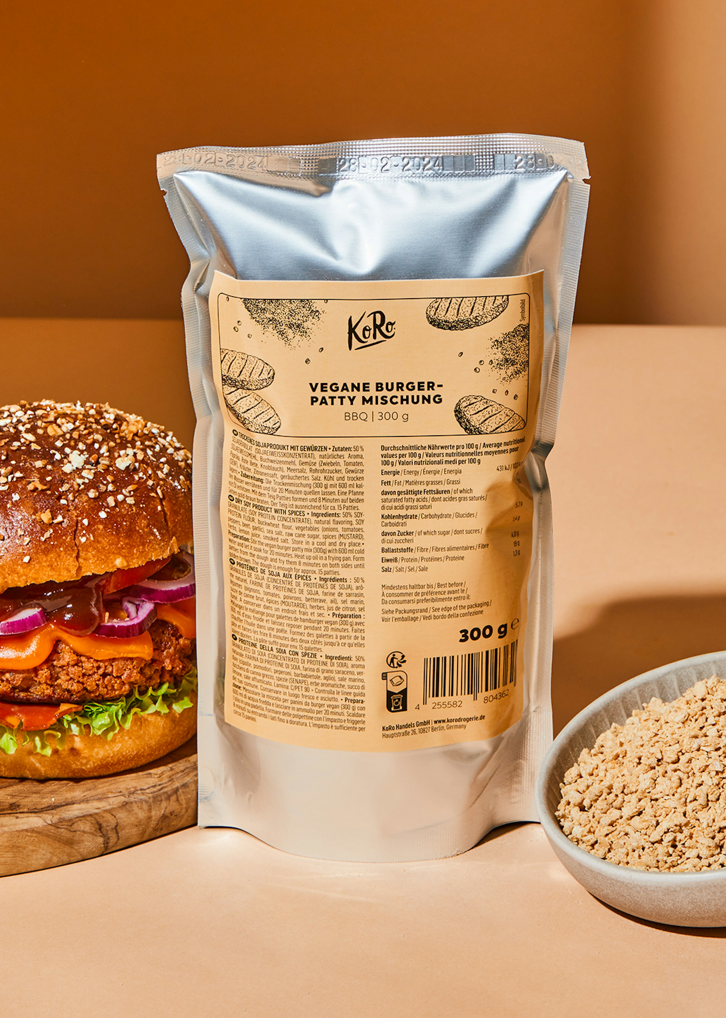 Smoky & plantbased Buy our vegan burger patty mix BBQ style KoRo