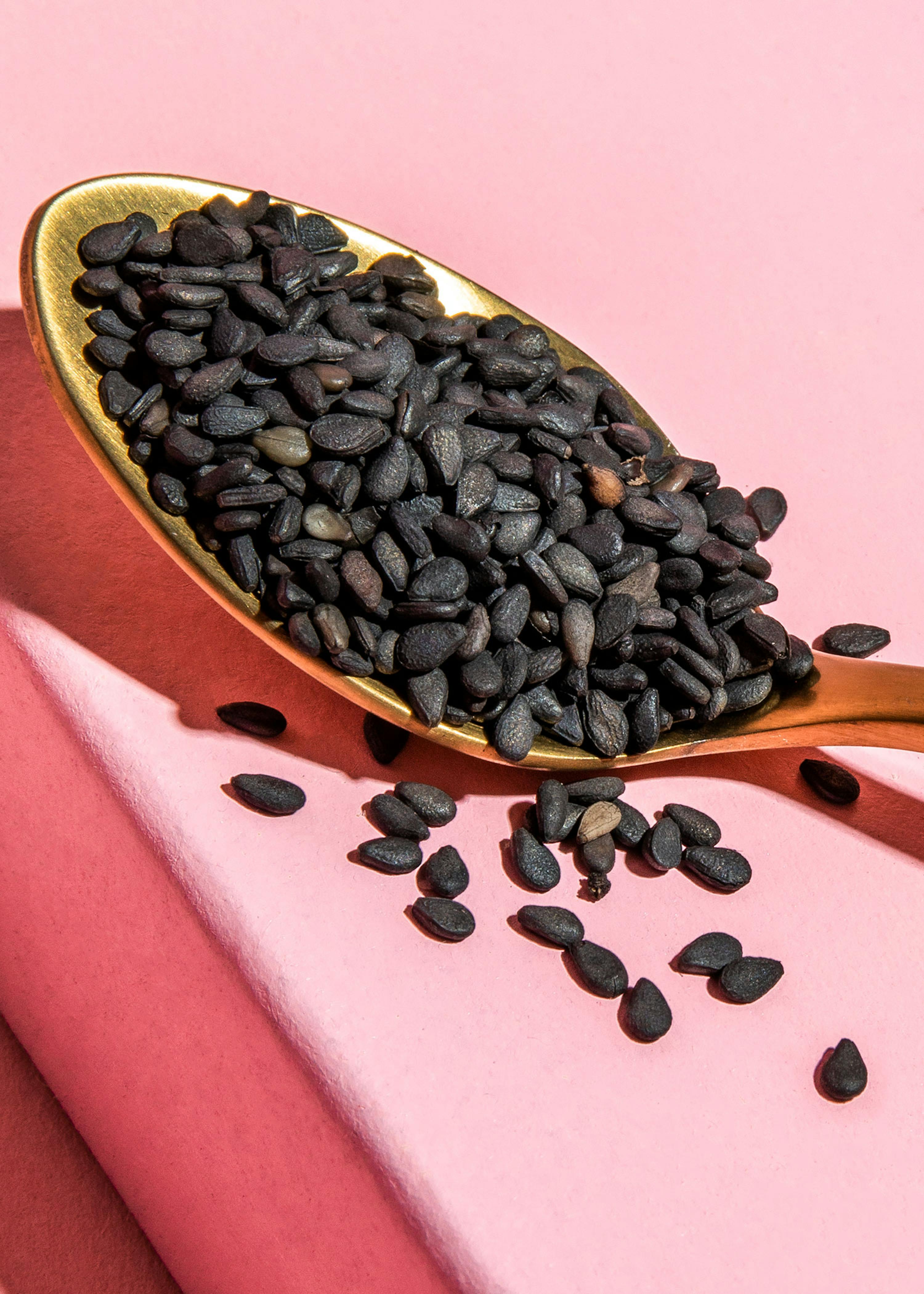 Sesamo nero (500g), sesamo nero 100% naturale, semi di sesamo nero senza  additivi : : Alimentari e cura della casa
