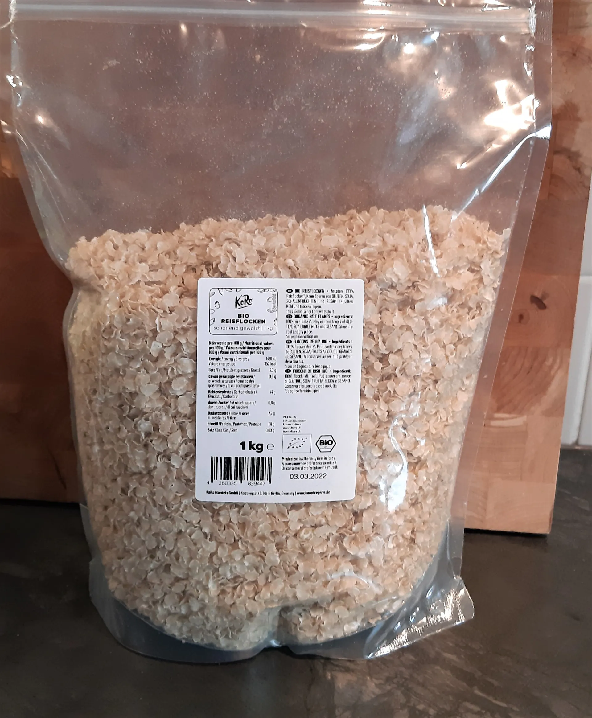 Flaked Rice Label Organic rice flakes | Quick & versatile breakfast | KoRo