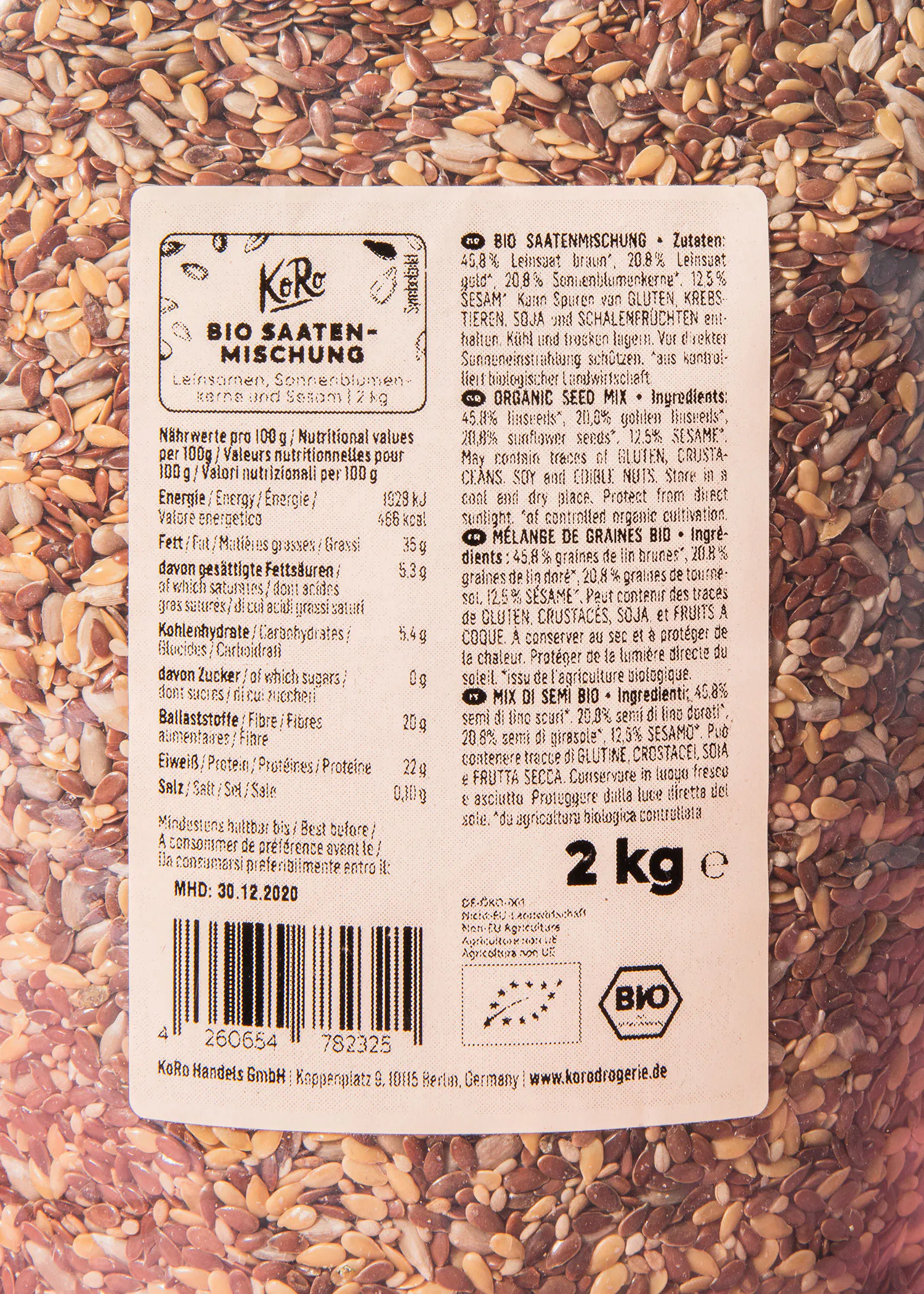 l' étiquette d' un sac de 2 kg de graines biologiques