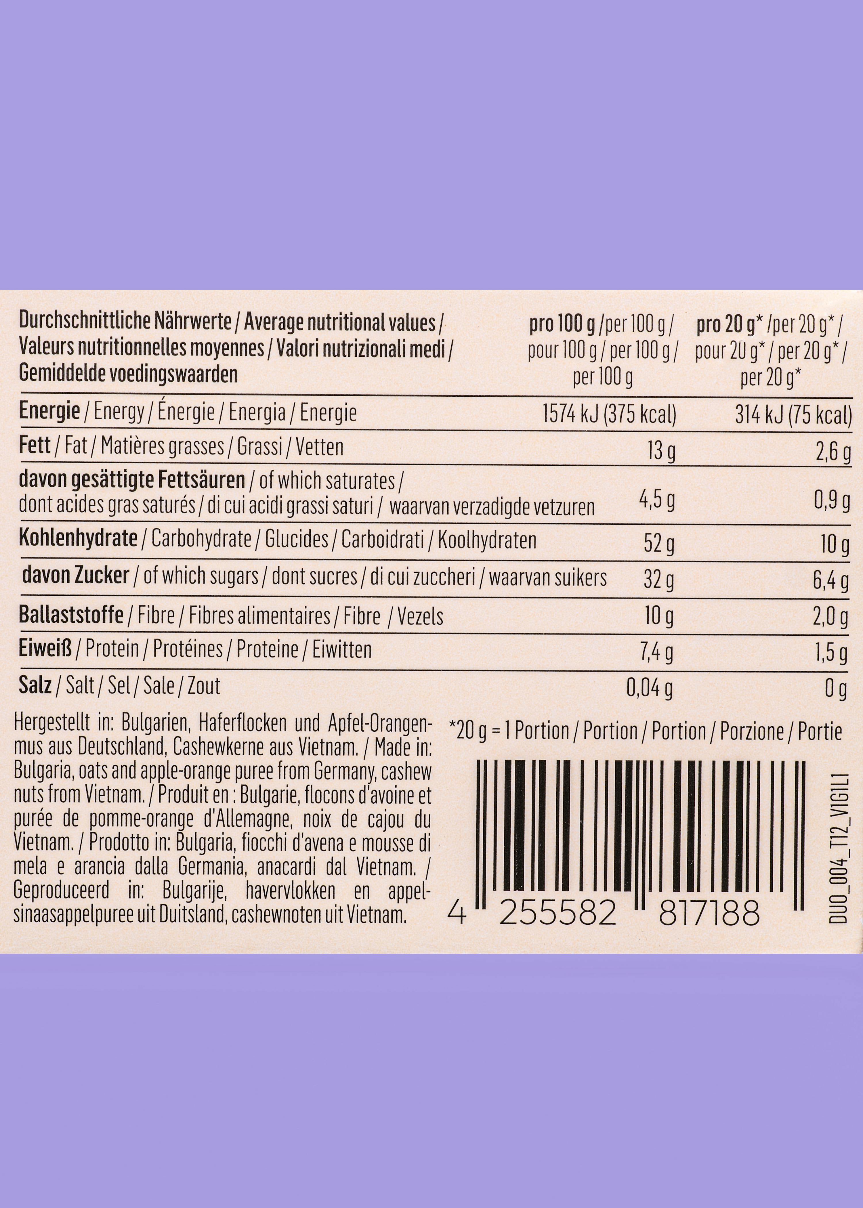 eine nährwerttabelle mit angaben pro 100 gramm und pro 20 gramm für energie, fett, kohlenhydrate, zucker, ballaststoffe, eiweiß und salz, gefolgt von herkunftsangaben für zutaten wie haferflocken, apfel-orangenmus und cashewkerne, sowie einem strichcode.