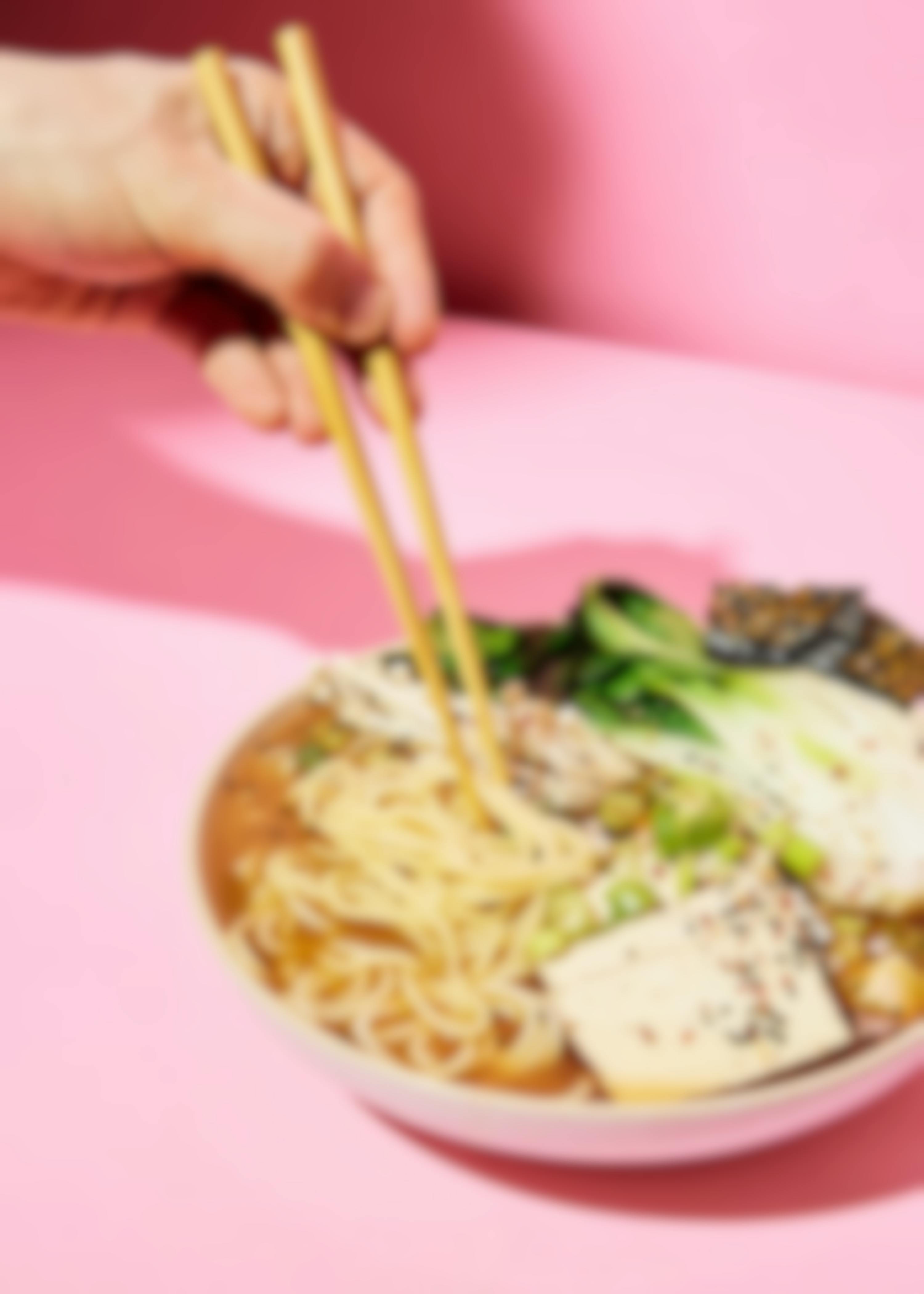 Warming flavors: vegan phở with our Mühlen fillet