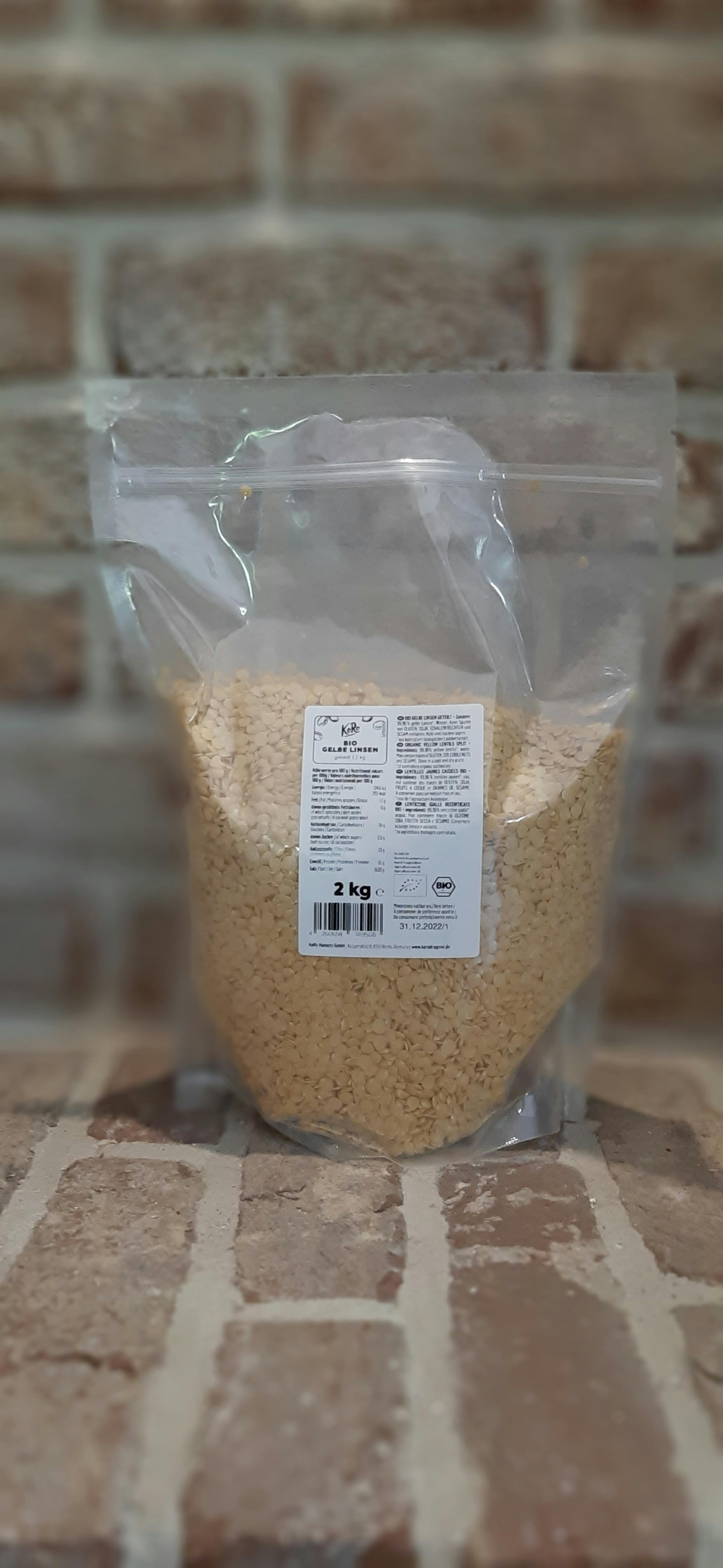 a bag of food with a label that says 1 kg