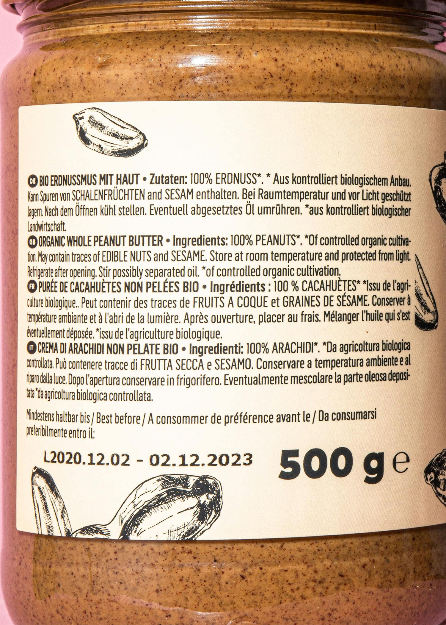 l' arrière d' une bouteille de beurre d' arachide bio 500g