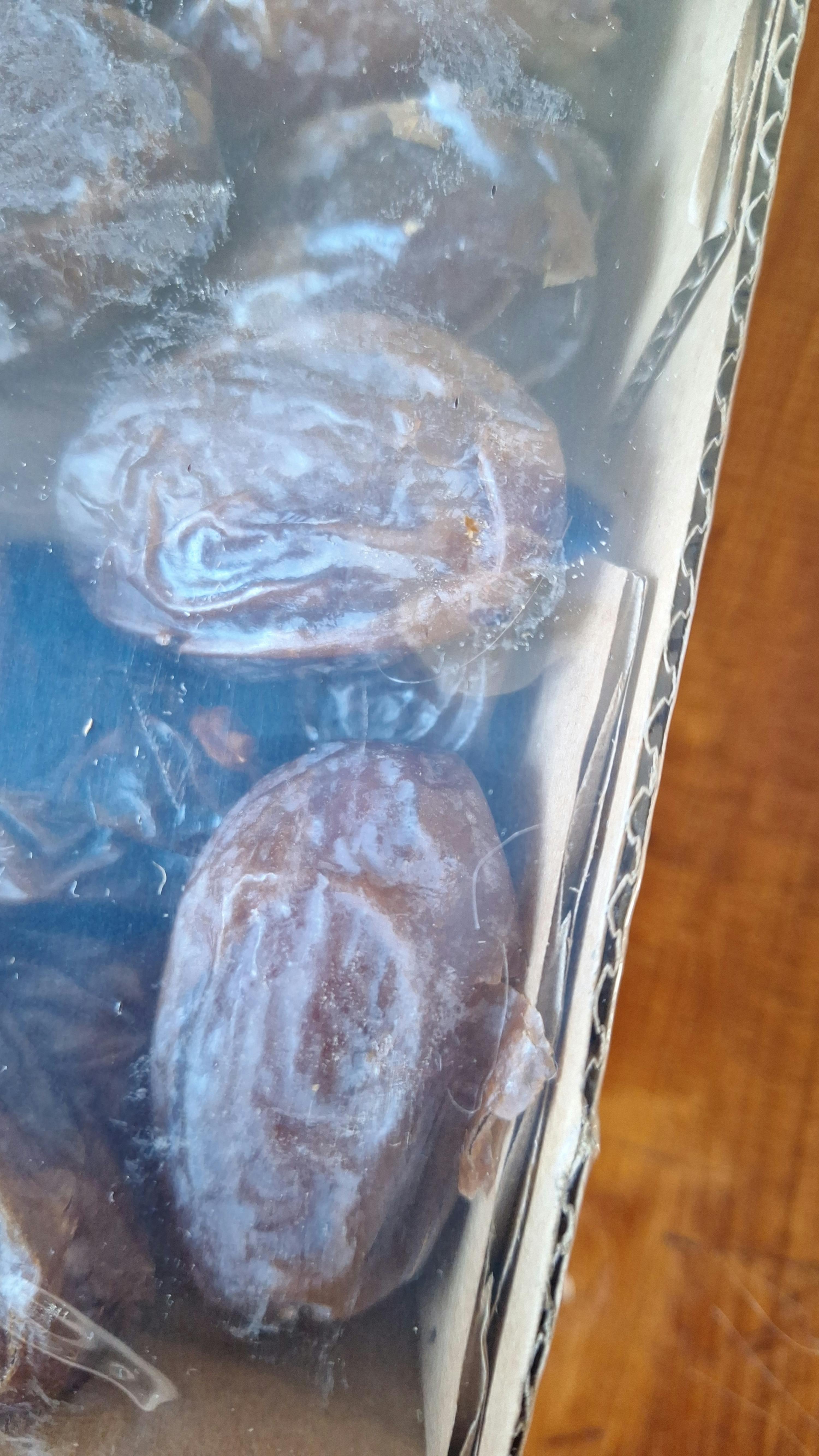 a box of dates is sitting on a table