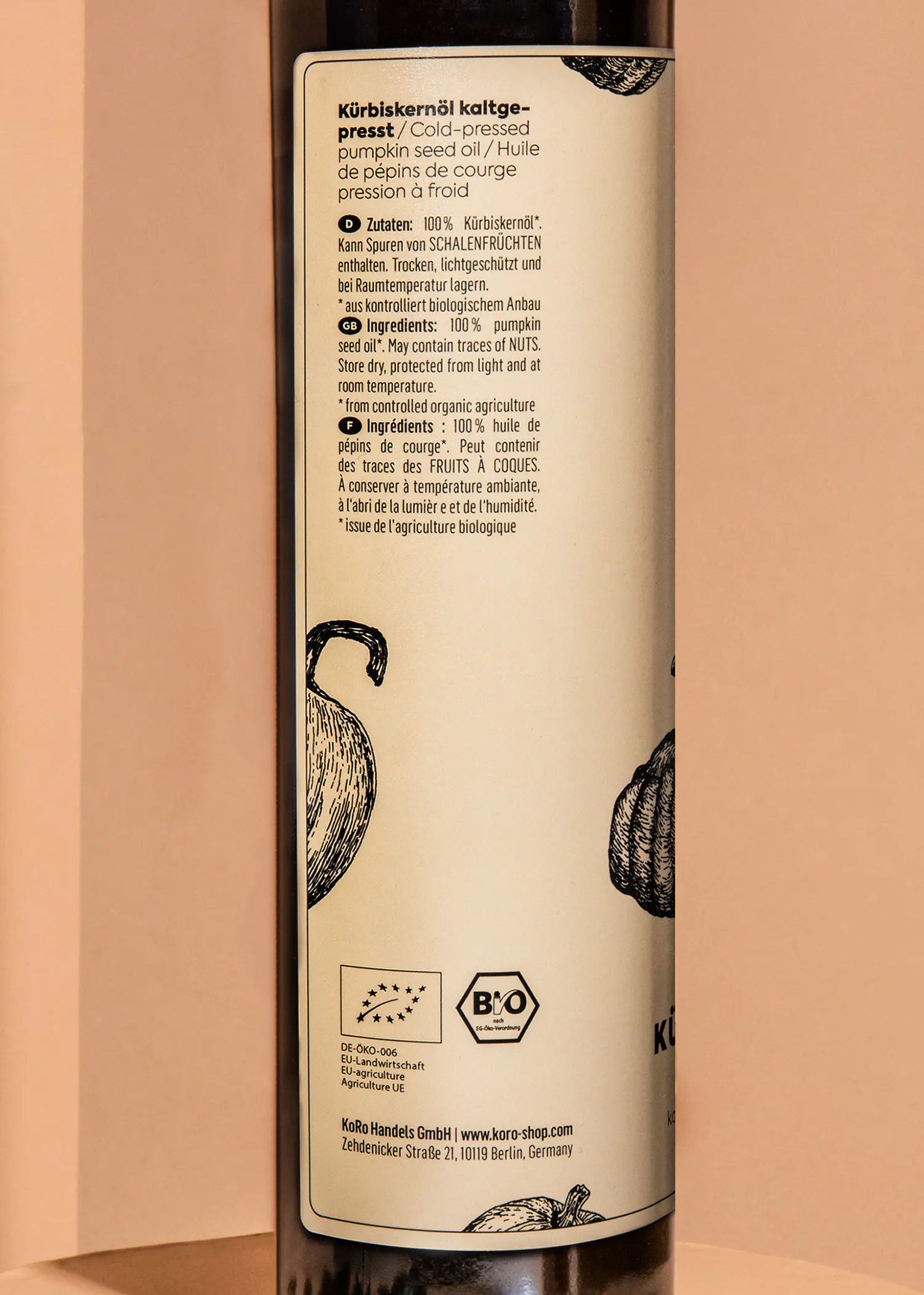 a bottle of pumpkin oil has a label that says b o on it