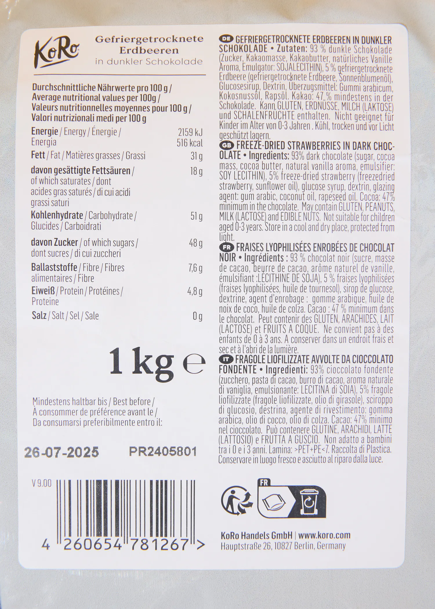 l' étiquette d' un kilogramme de chocolat noir contient beaucoup de texte