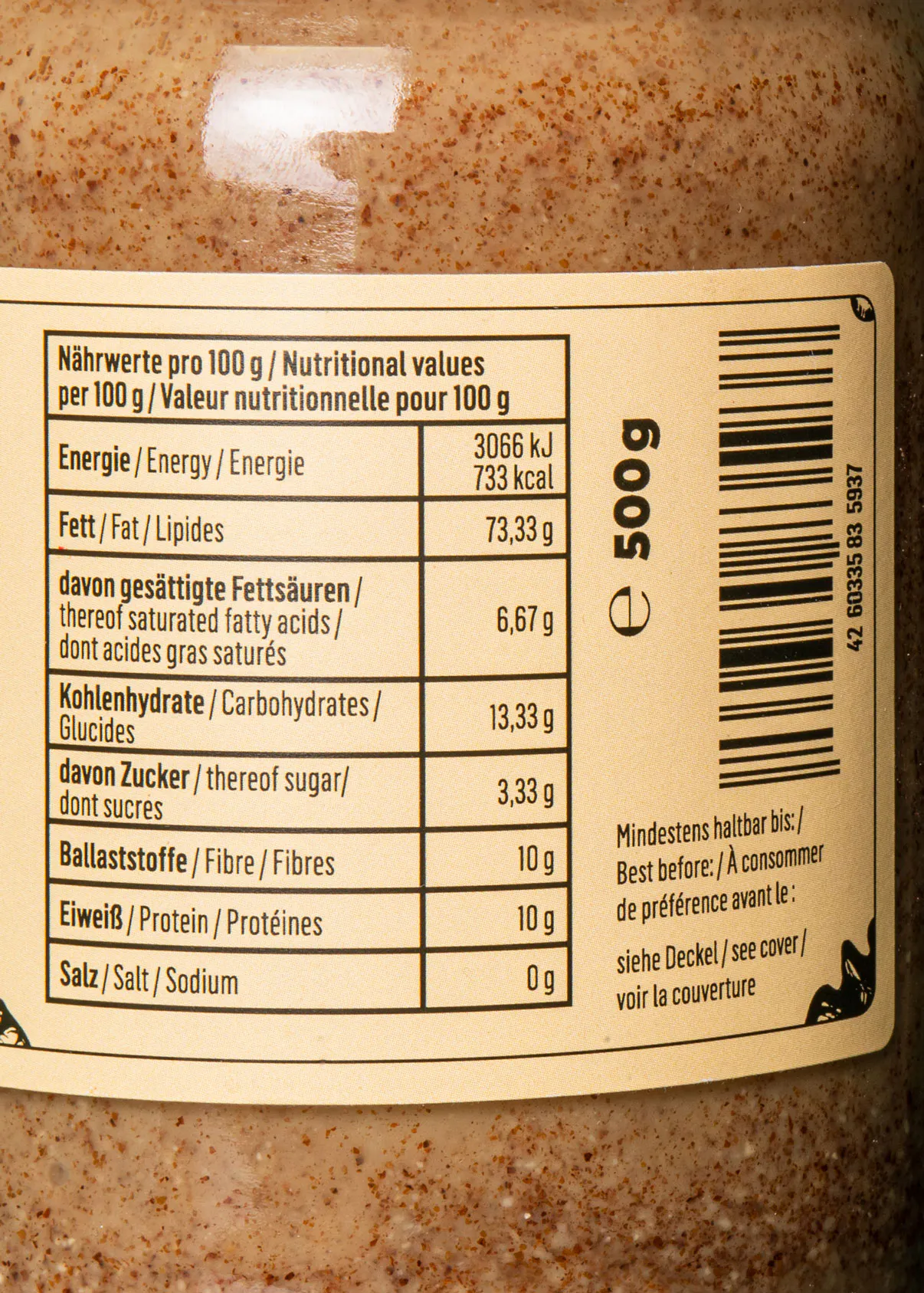 l' arrière d' une bouteille de 500g avec des valeurs nutritionnelles