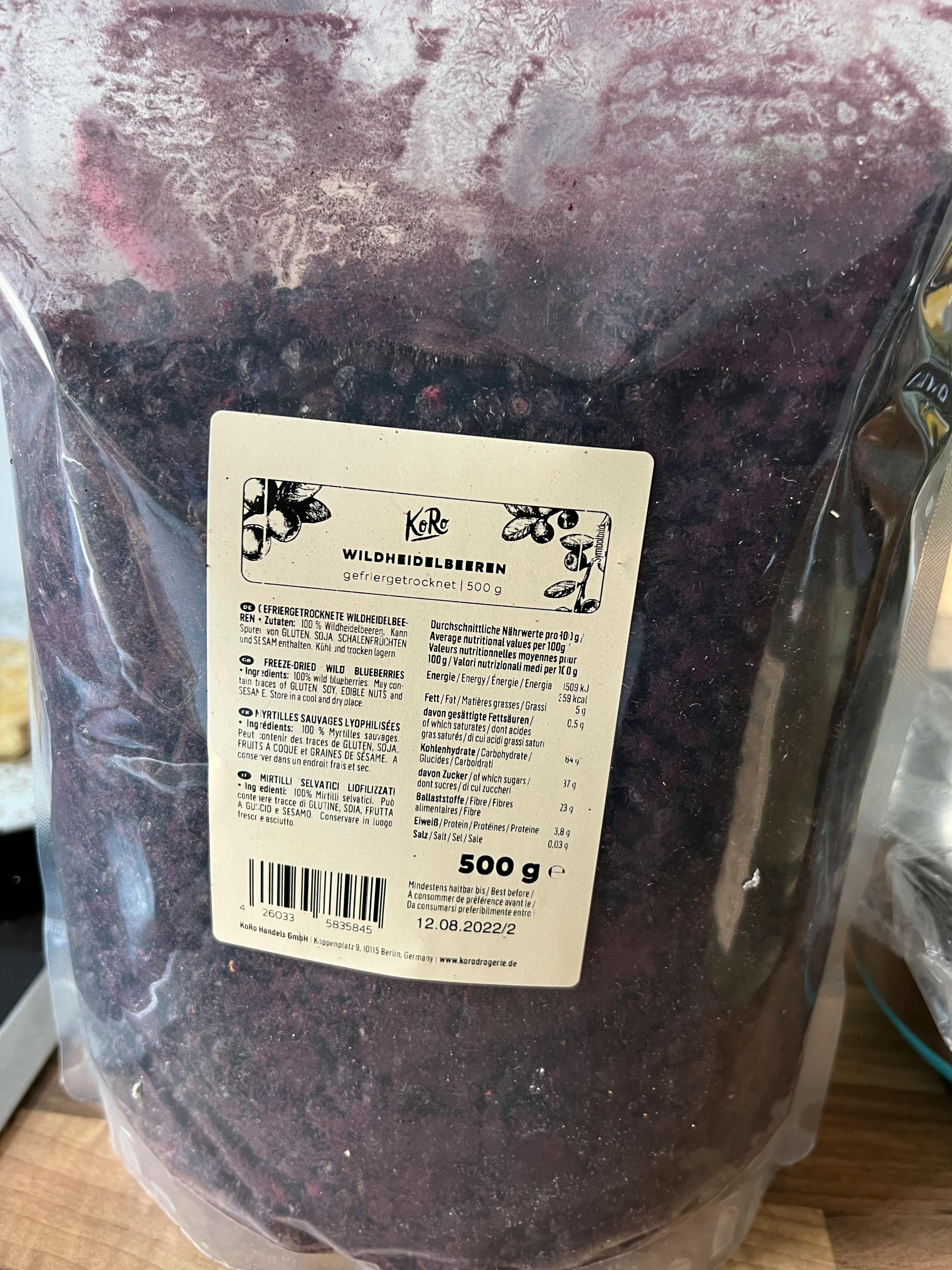 un sac avec une étiquette blanche et une étiquette 500 g