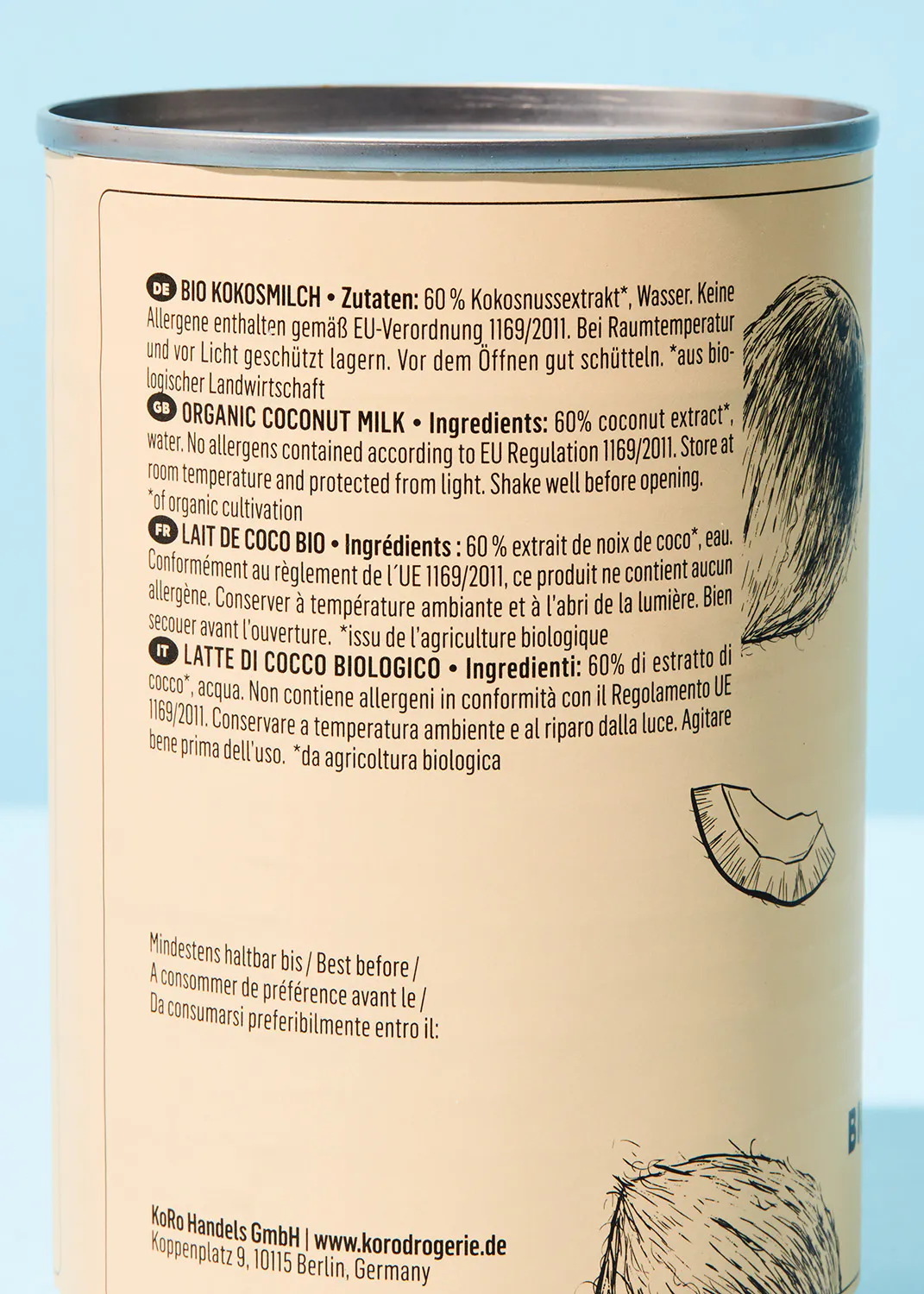 le dos d' une boîte de lait de coco bio