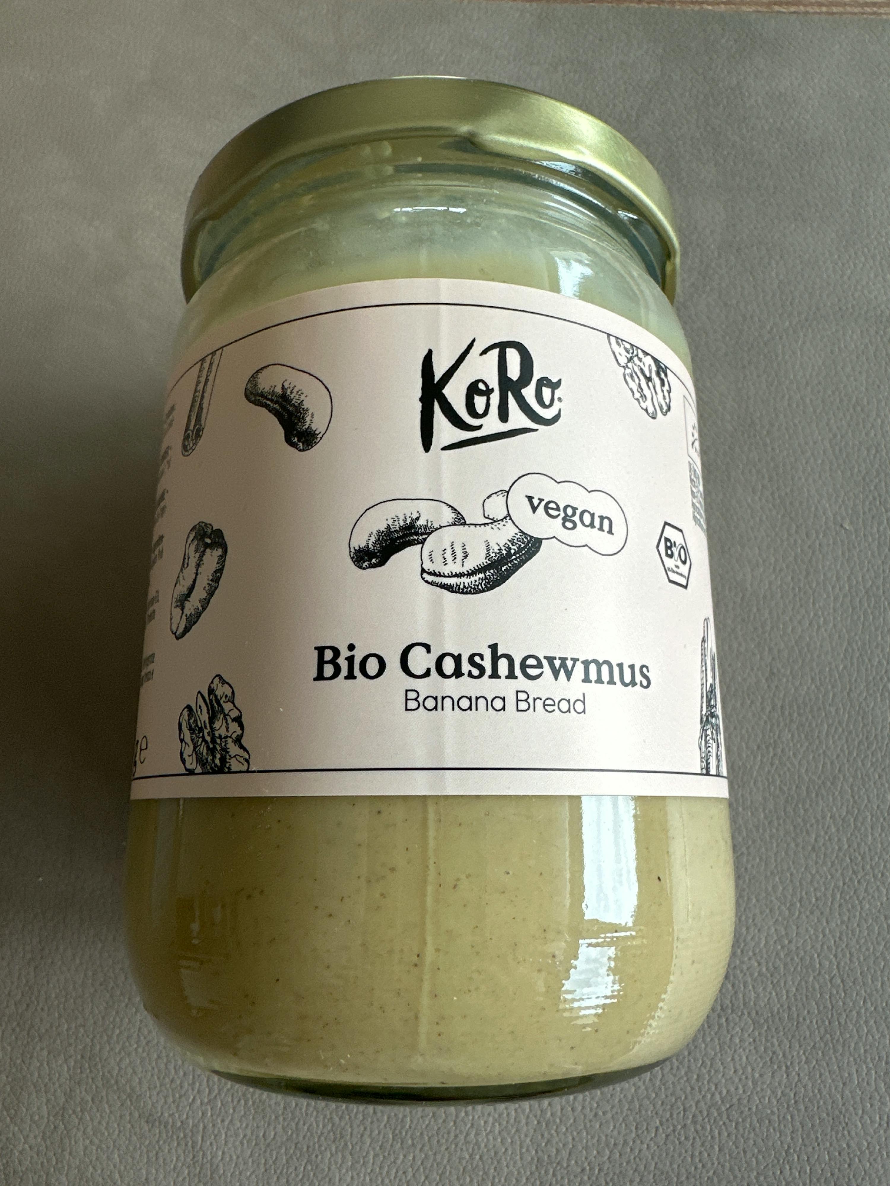 un barattolo di crema spalmabile biologica vegana k&ro al gusto di anacardi e banana bread.