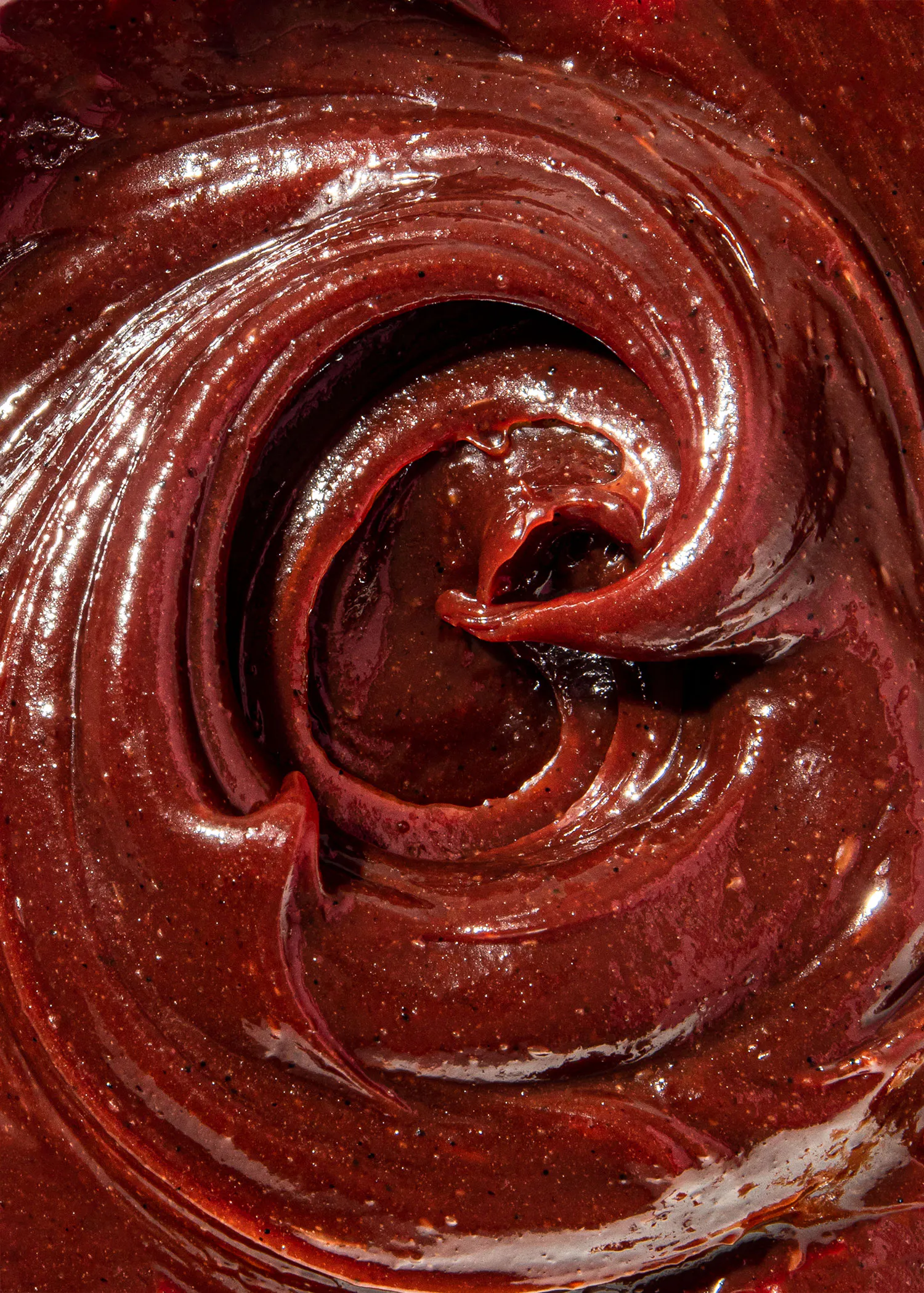 eine Nahaufnahme einer Schokoladencreme mit einer Swirlstruktur