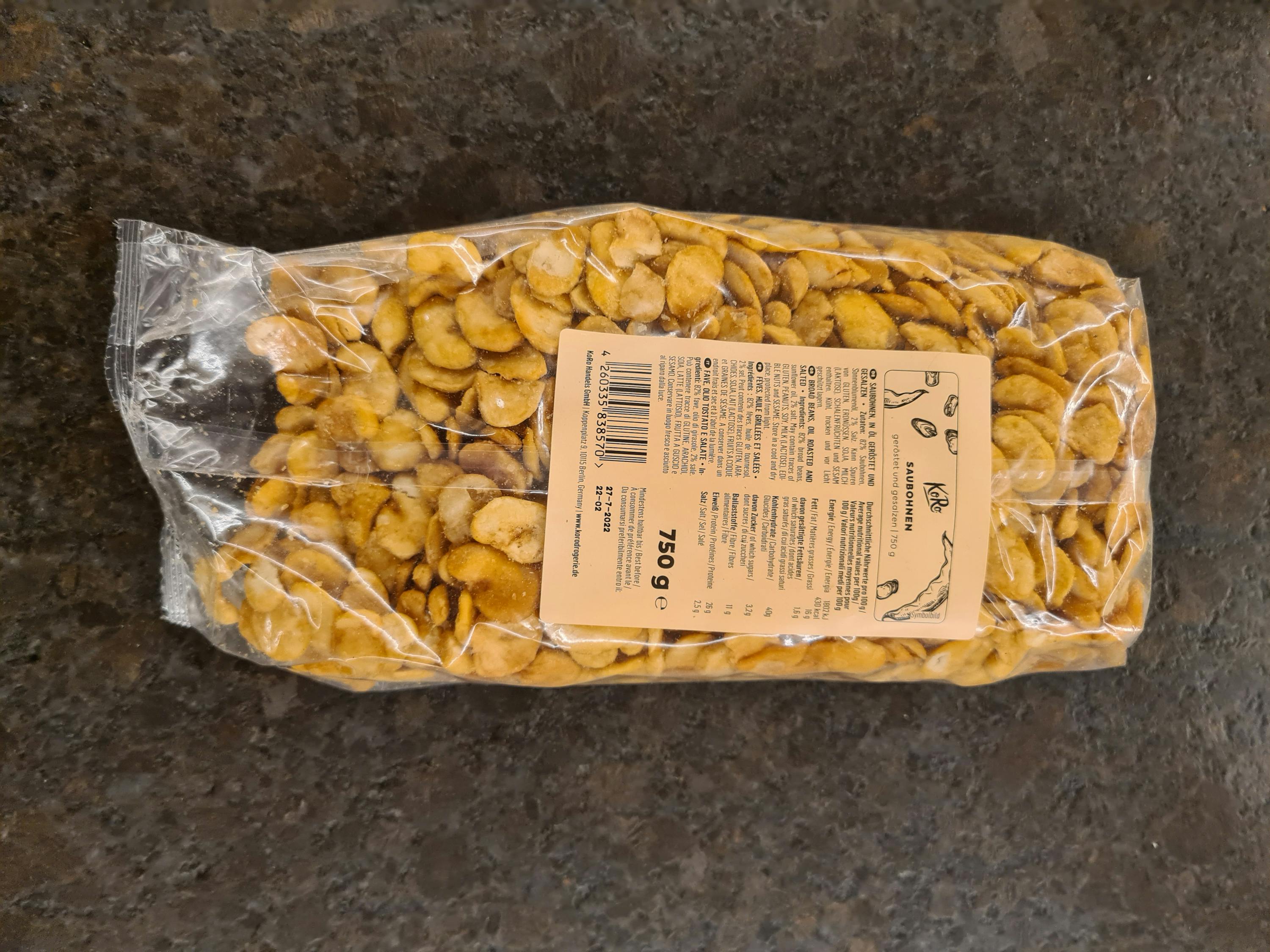 a bag of food with a label that says 750g