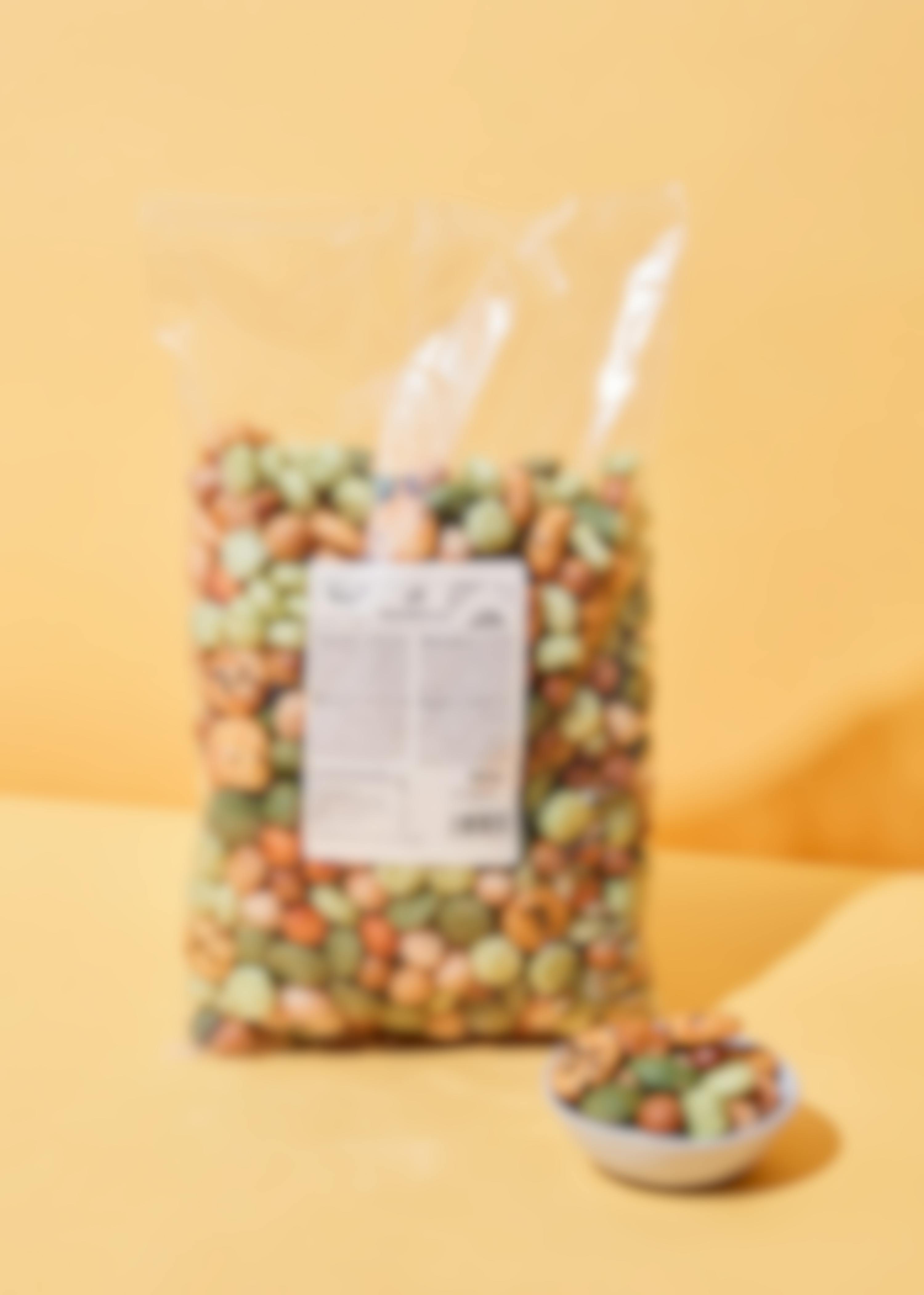 Rice biscuit and wasabi peanut mix 700g