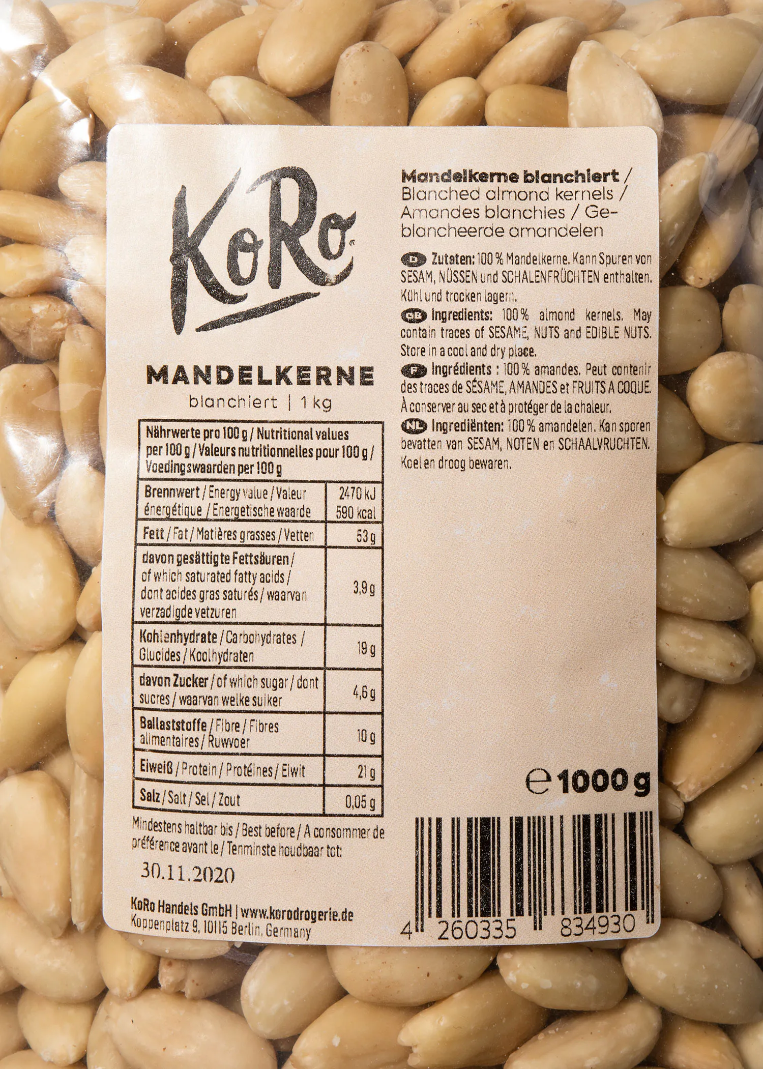 eine Nahaufnahme eines Etiketts für mandelkerne