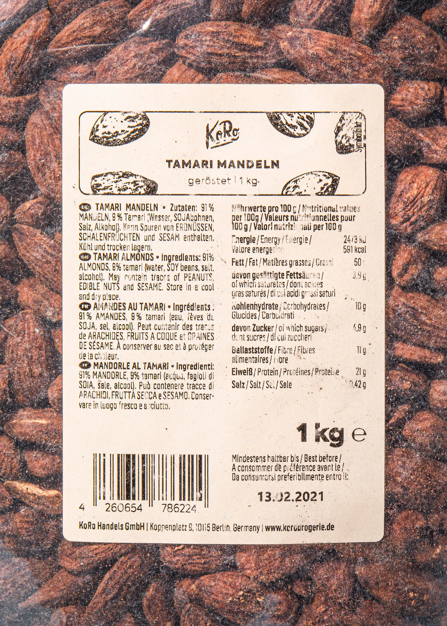 un gros plan d' une étiquette de tamari mandeln