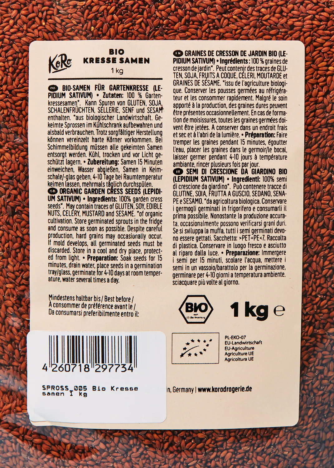 die Rückseite eines Bio-Kressesamens mit einem Gewicht von 1 kg