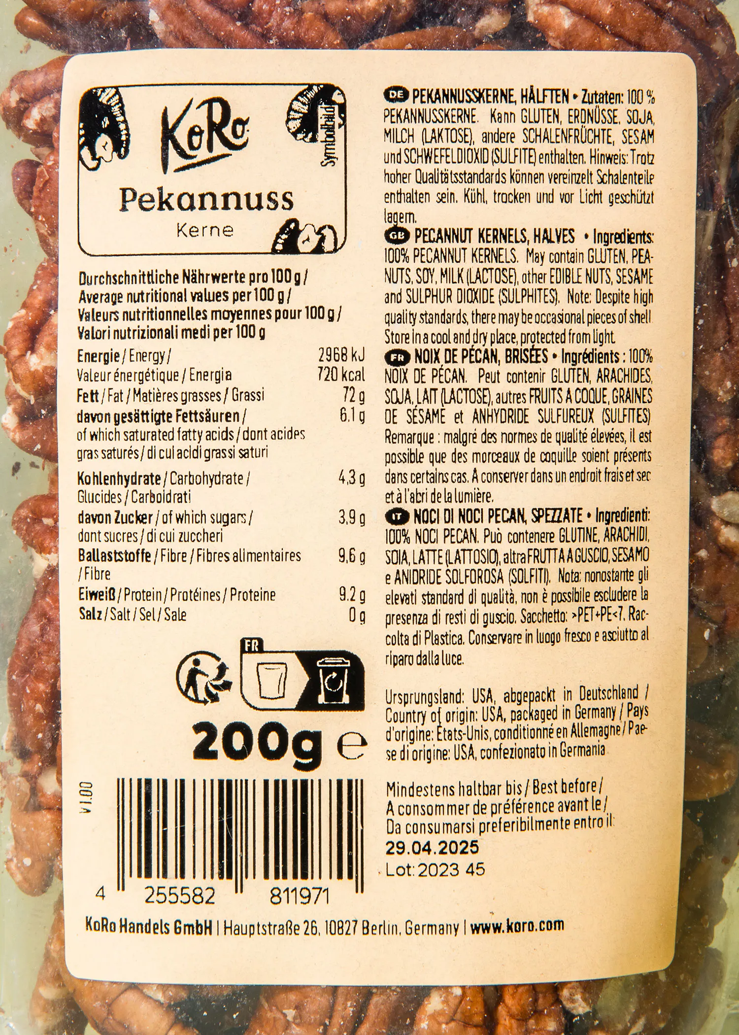 a package of pecans has a label that says " pekannuss " on it