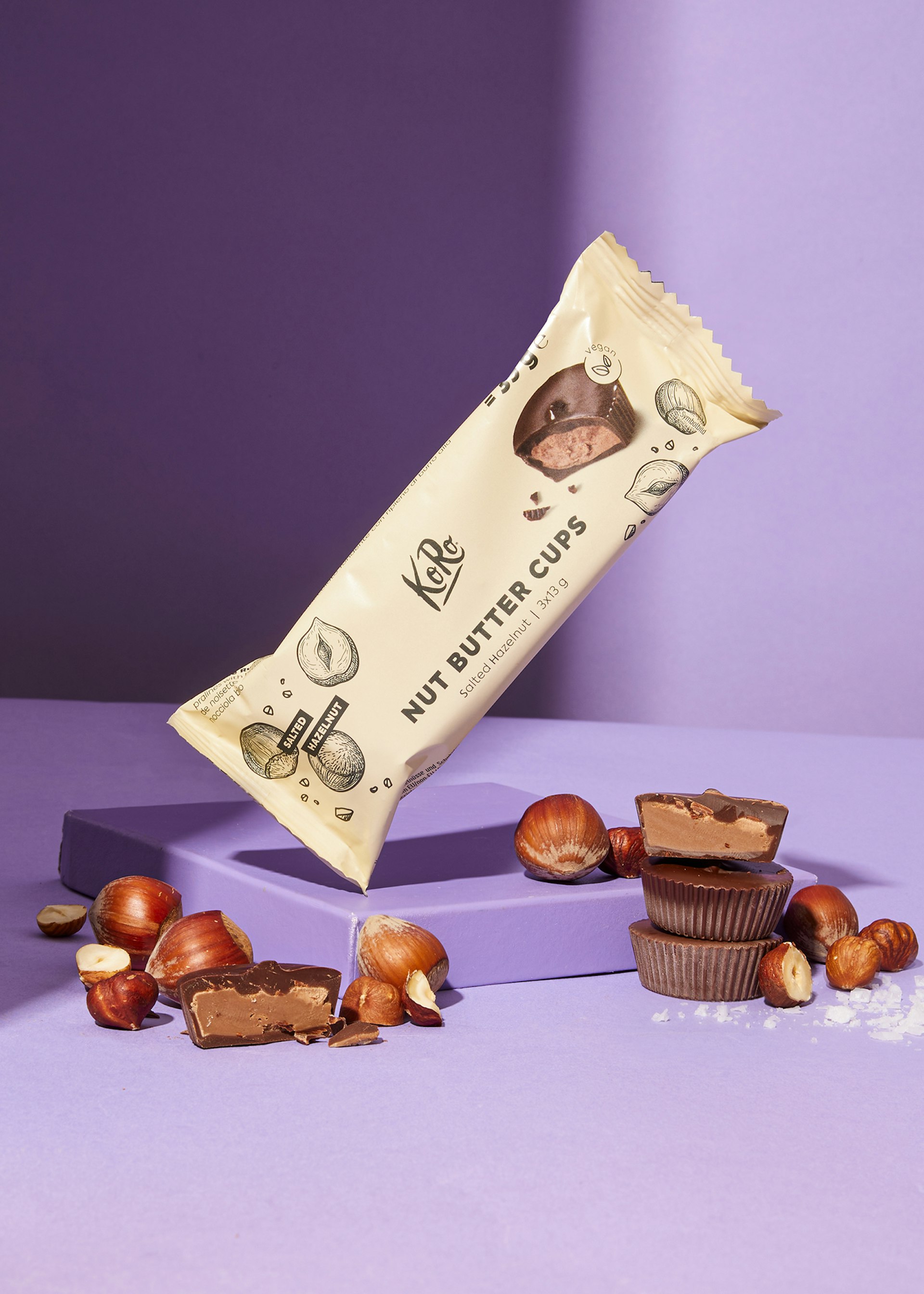 Køb økologiske Salty Hazelnut Nut Butter Cups KoRo Denmark