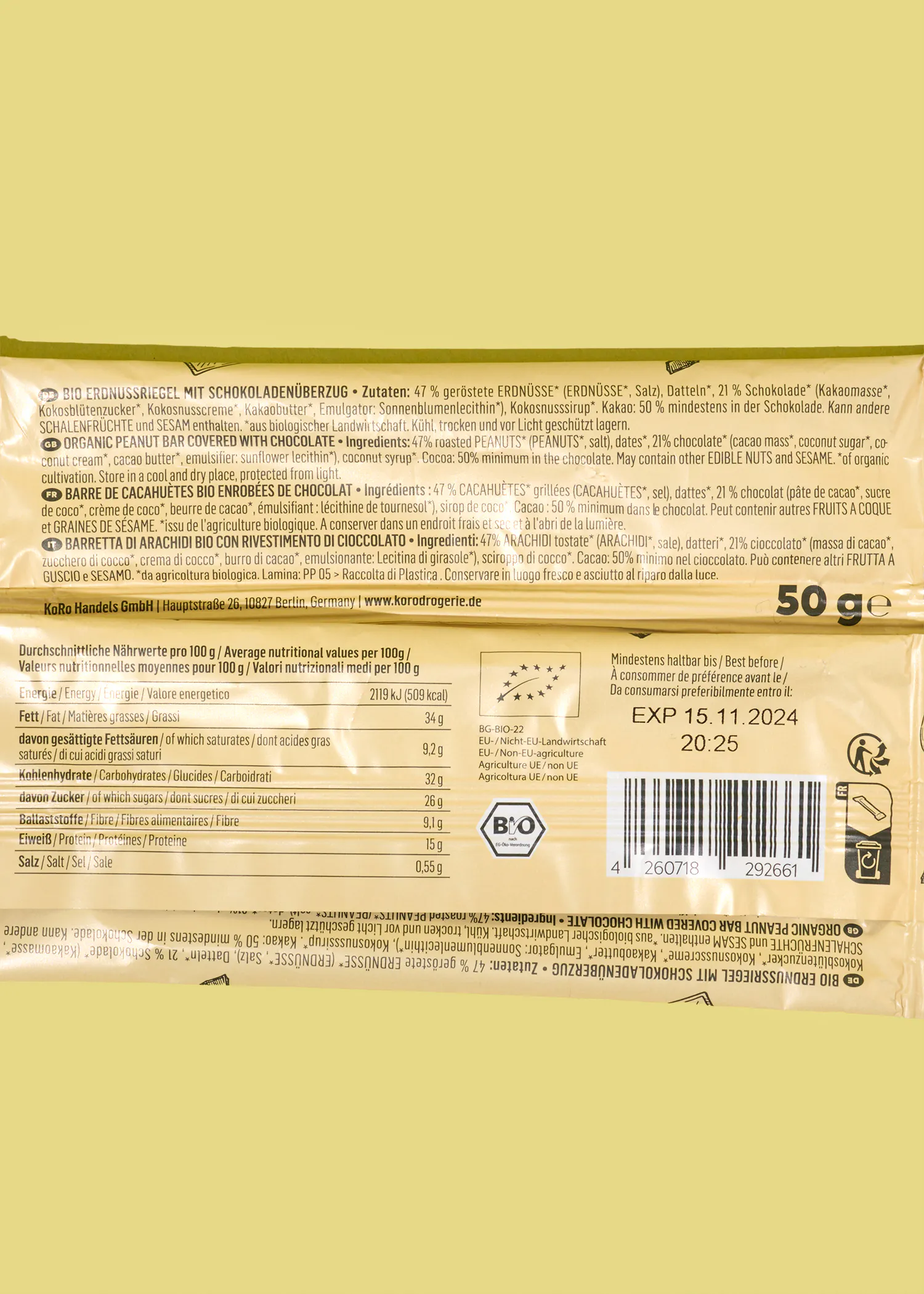 l' arrière d' une barre de chocolat avec les ingrédients