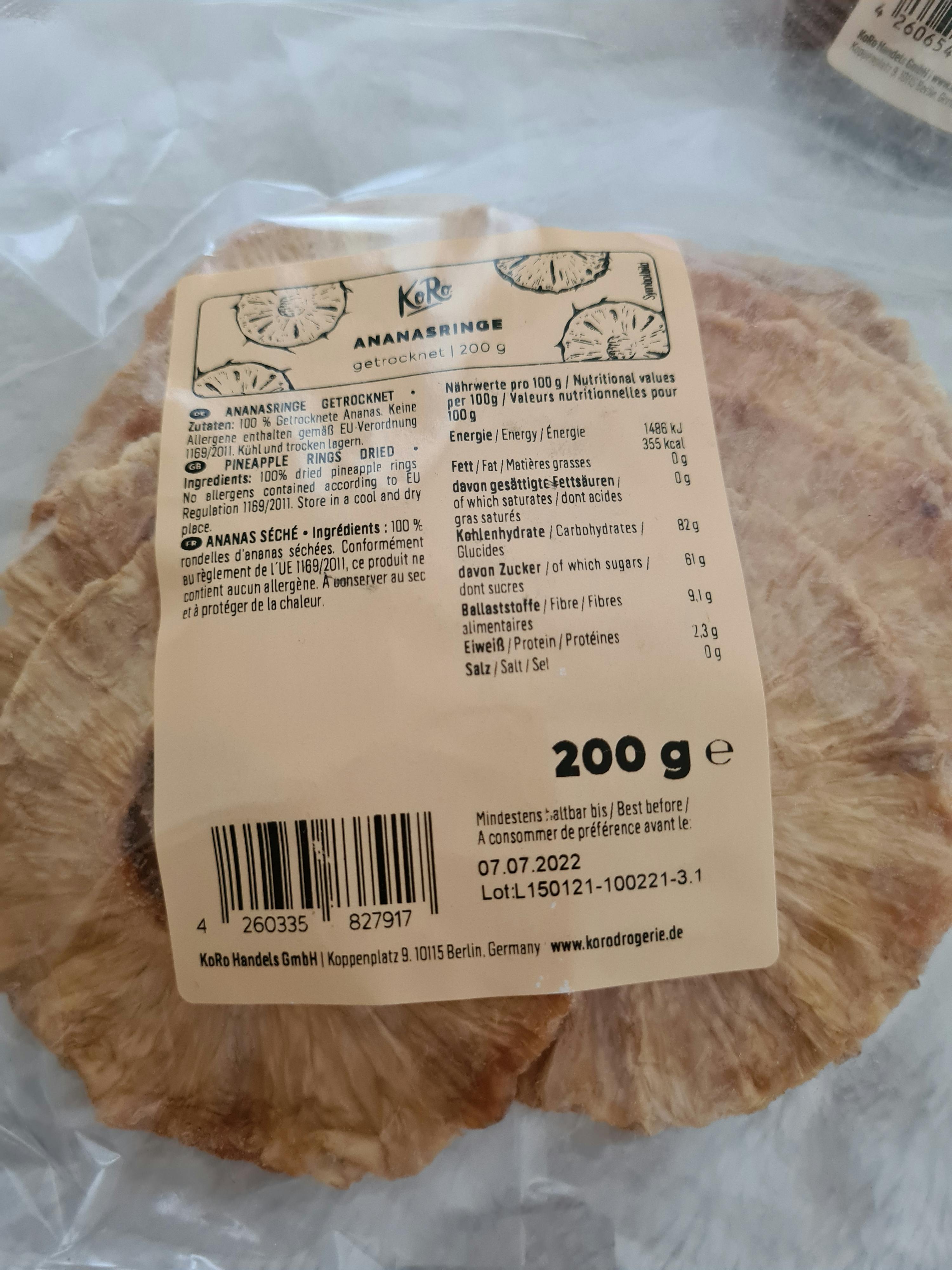 die Rückseite einer Packung mit 200 g Ananasringe