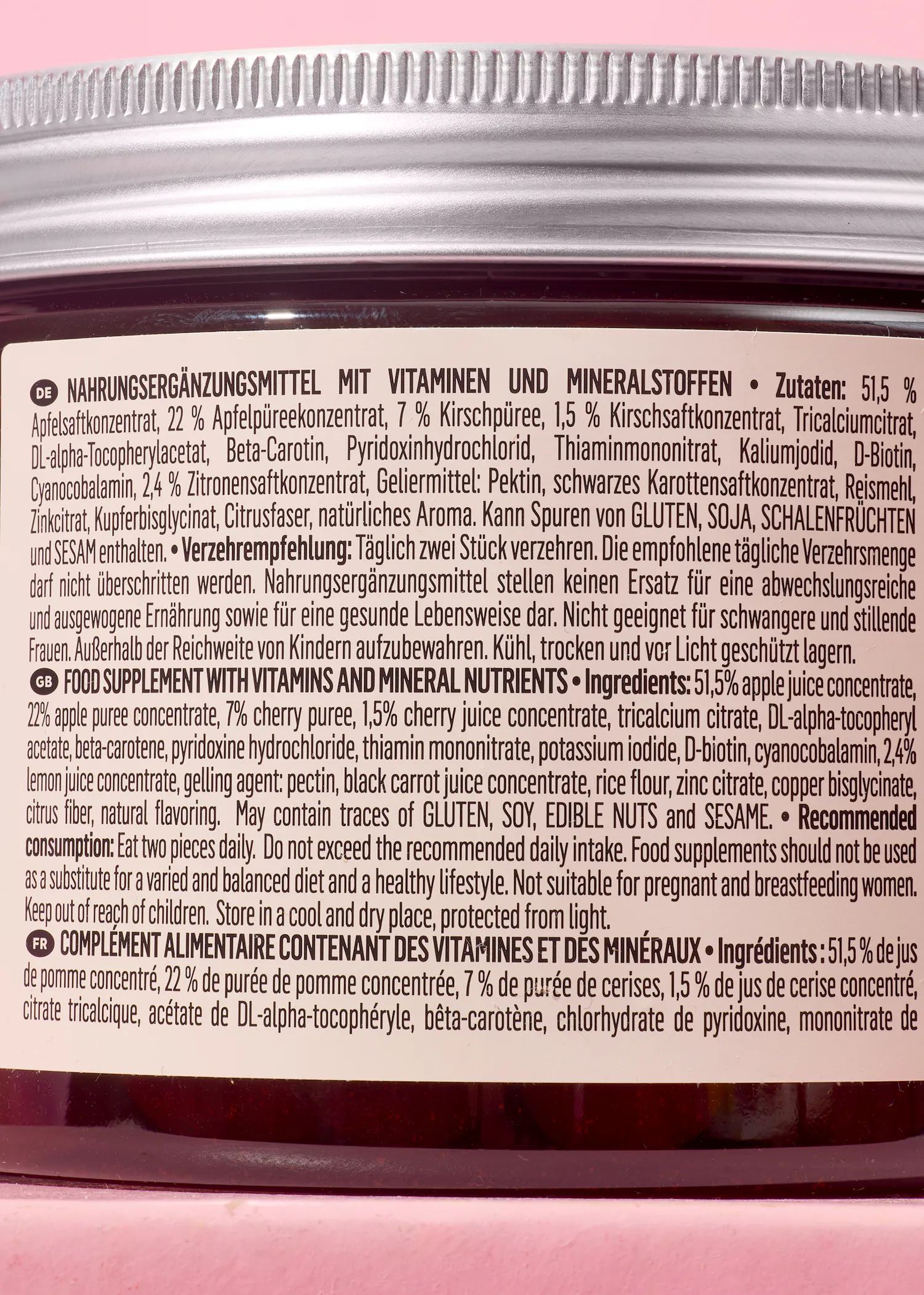 the back of a jar of food supplement with vitamins and mineral nutrients
