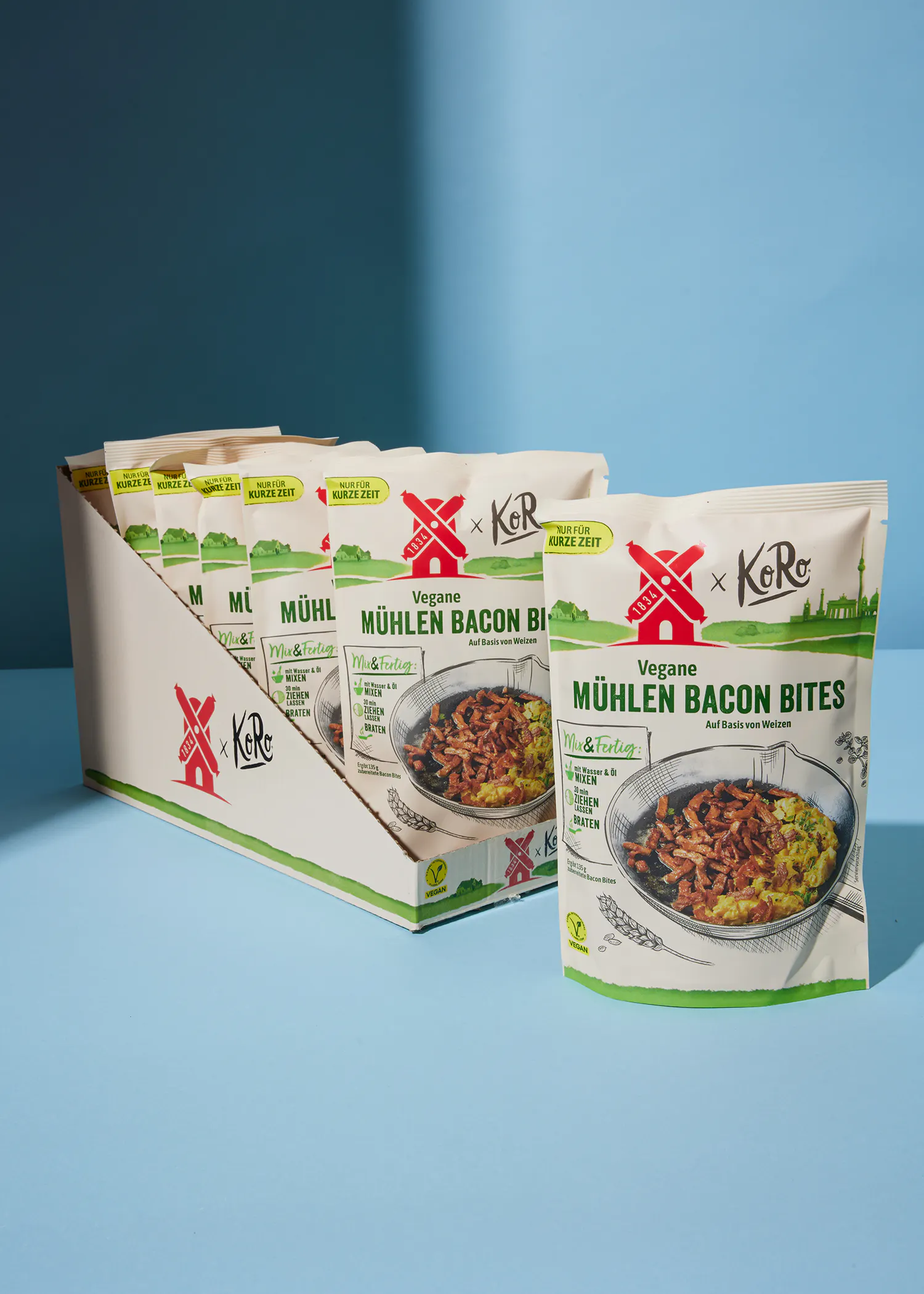 eine Reihe von veganen Mühlen Bacon-Bites in einer Schachtel
