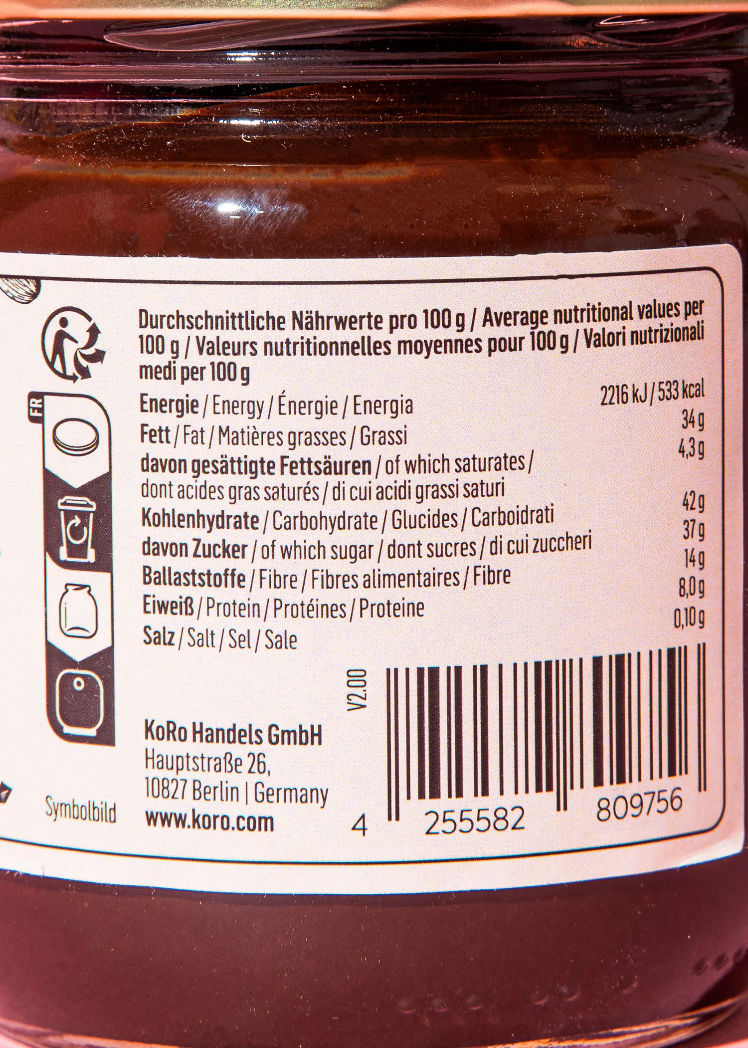 ein etikett auf einem glas mit detaillierten nährwertangaben, firmeninformationen von koro handels gmbh und einem strichcode.