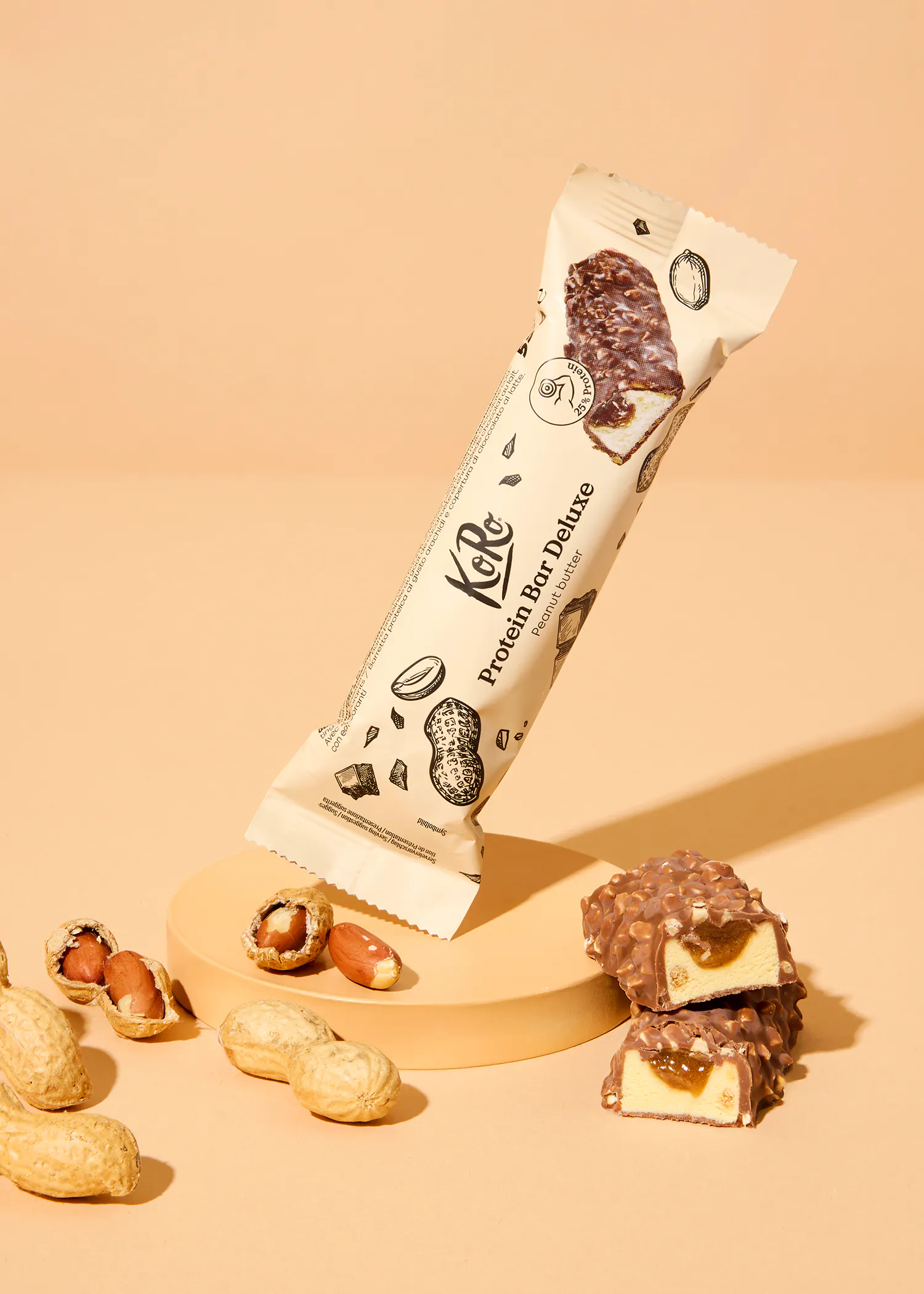 eine protein bar deluxe mit erdnüssen und schokolade