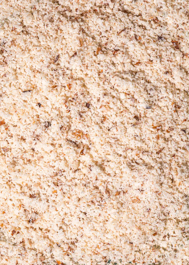 un gros plan d' une pile de farine blanche