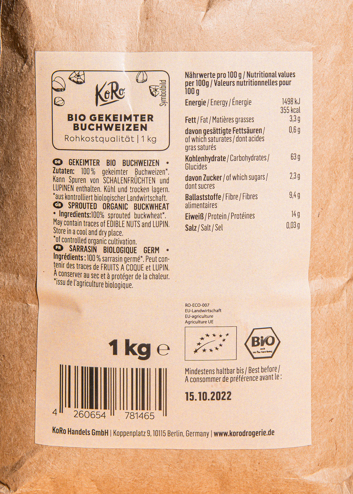 l' étiquette d' un sac de 1 kg de blé avec des informations nutritionnelles