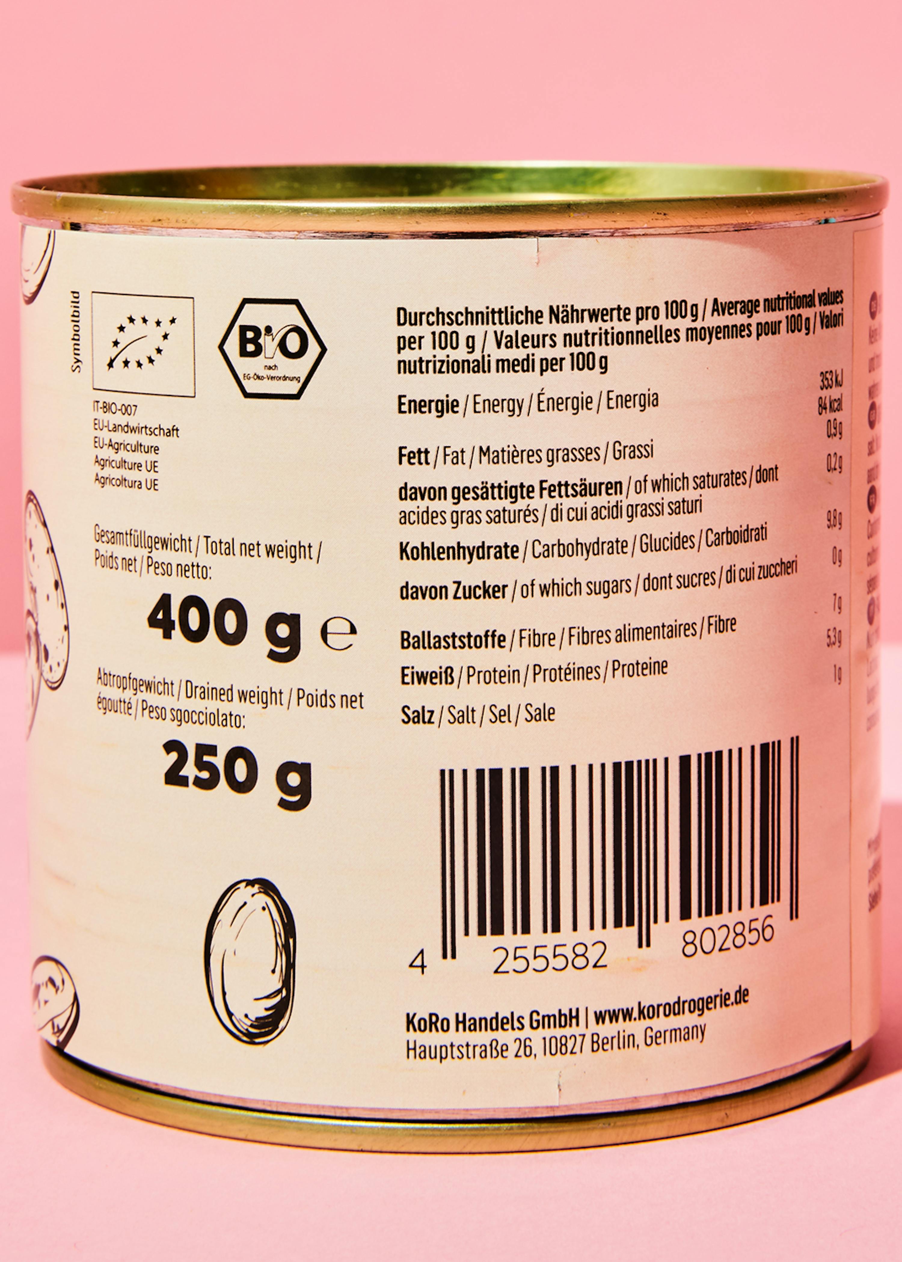 die Rückseite einer Dose zeigt die Nährwerte