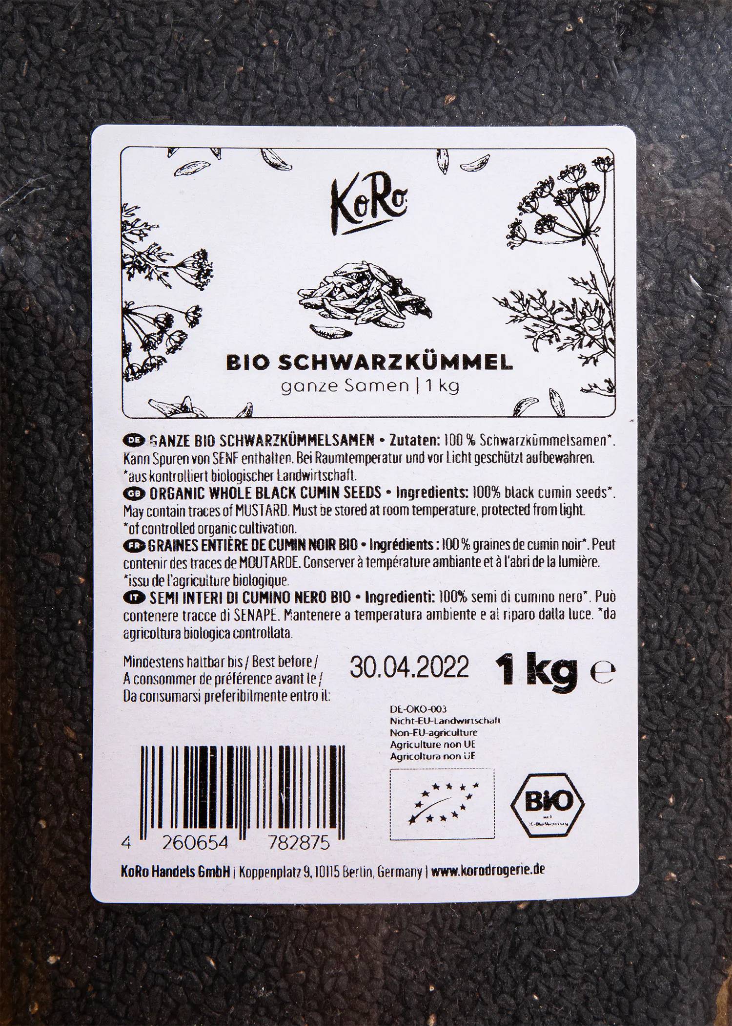 die Rückseite eines Bio-Schwarzkümmels mit einem Gewicht von 1 kg