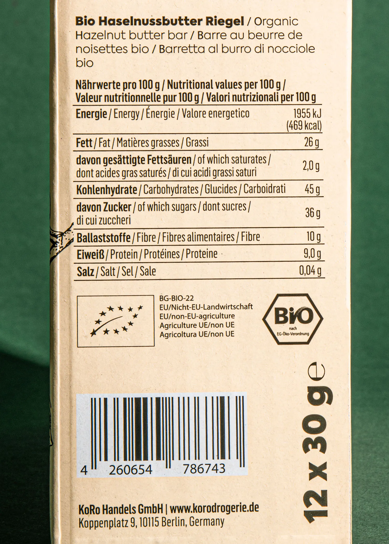 une boîte de beurre d' hazelnut bio avec un code qr