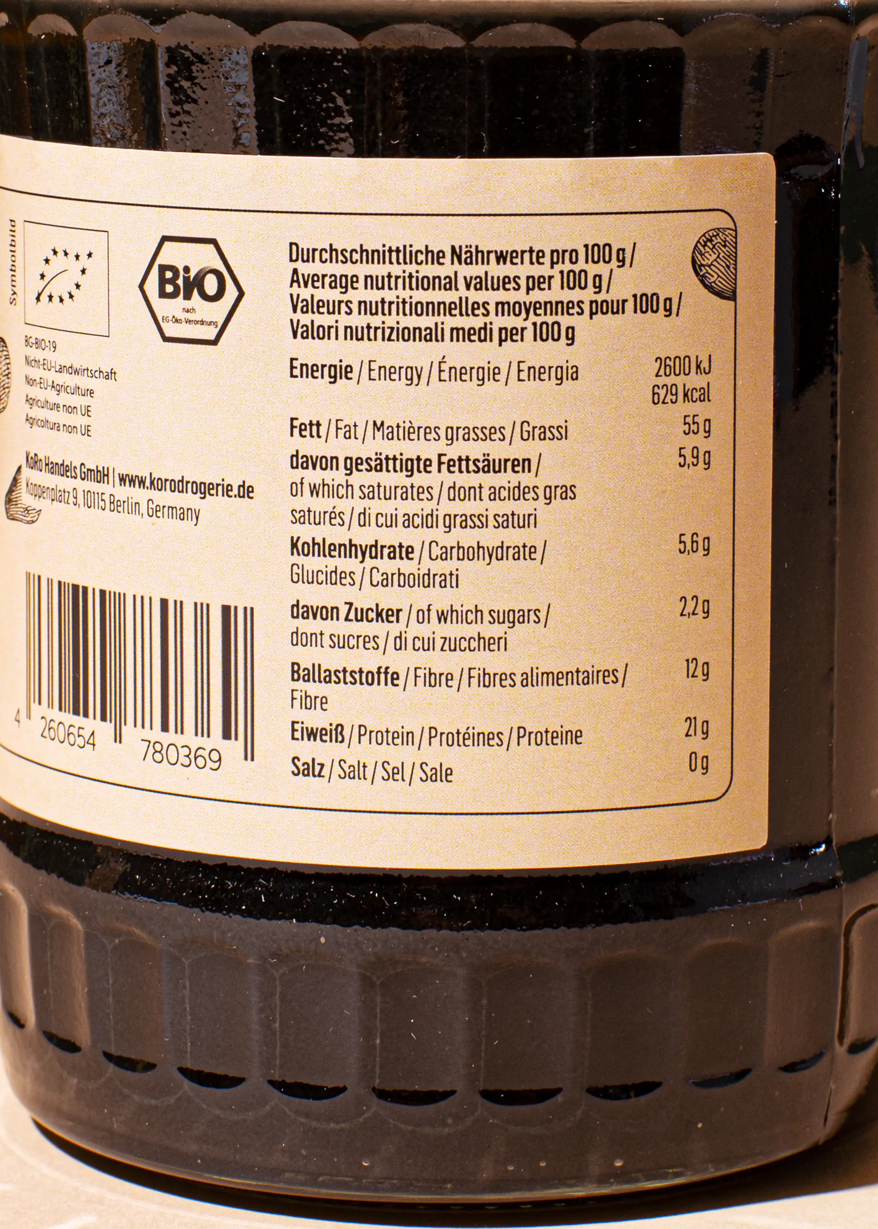 die Rückseite eines Bio-Produkts zeigt die Nährwertangaben