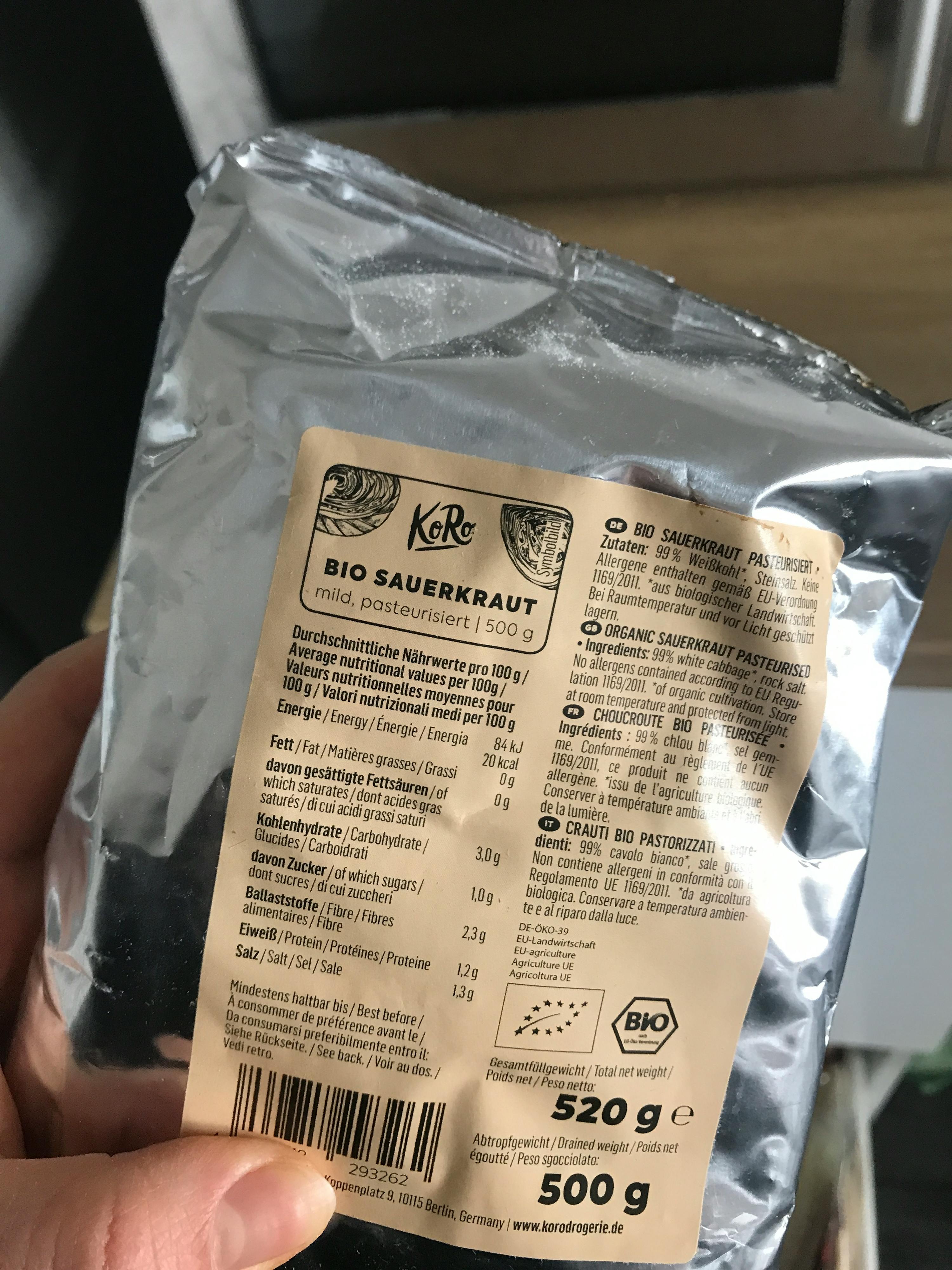 l' arrière d' un sac de nourriture avec l' étiquette bio sauerkraut