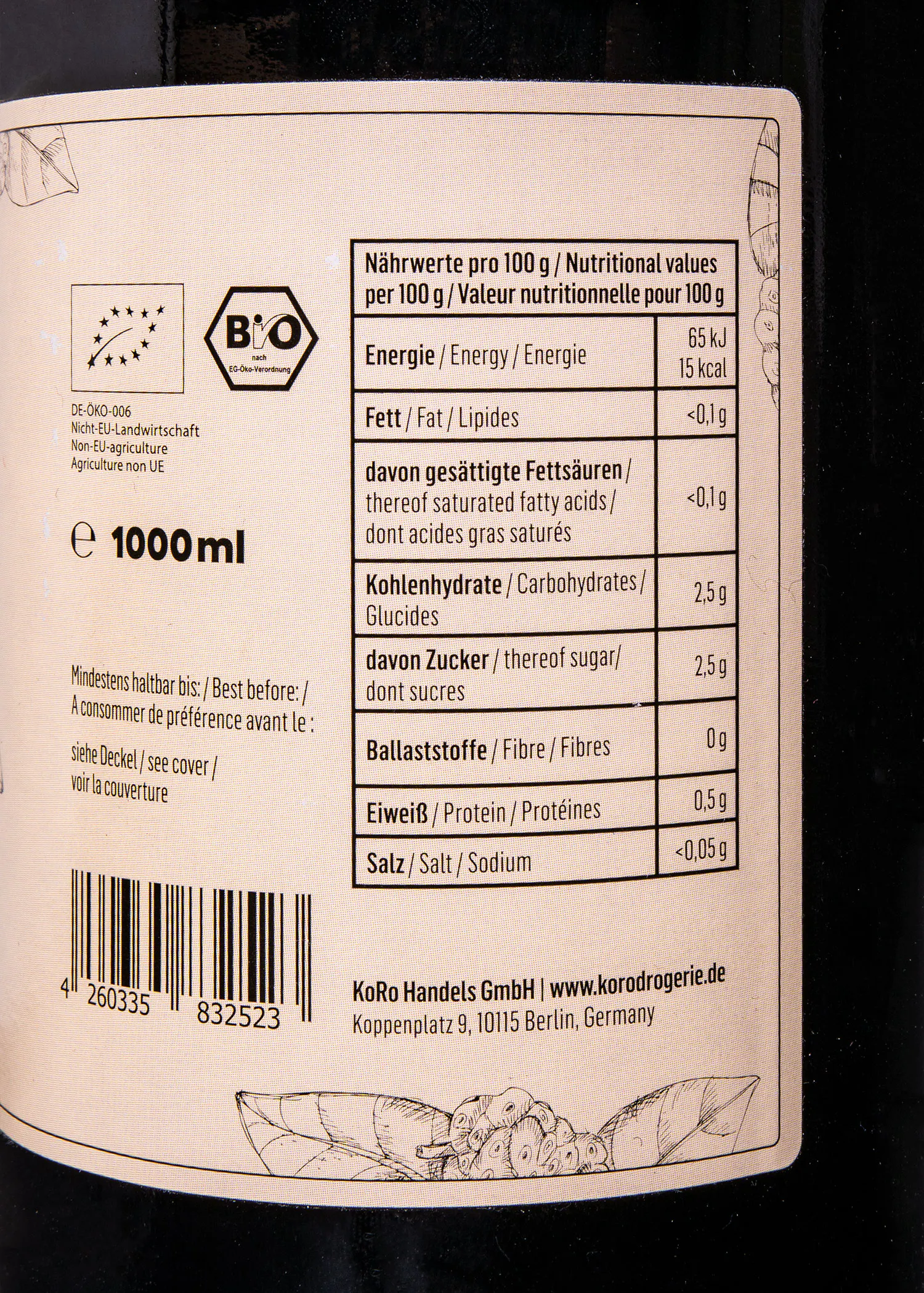 l' étiquette d' une bouteille de 1000 ml indique les valeurs nutritionnelles pour 100 g