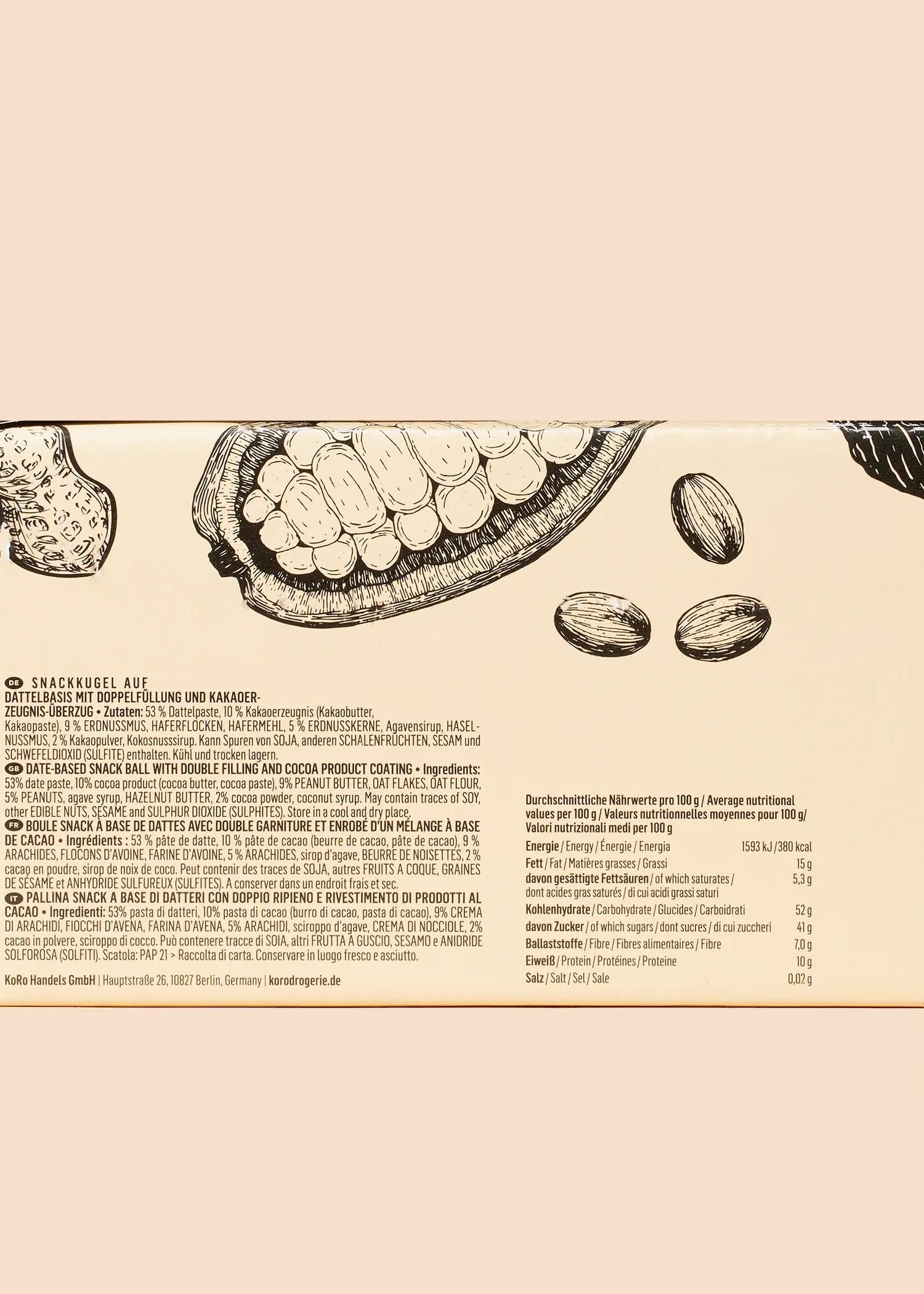 l' arrière d' une boîte de bonbons avec un dessin de noix dessus