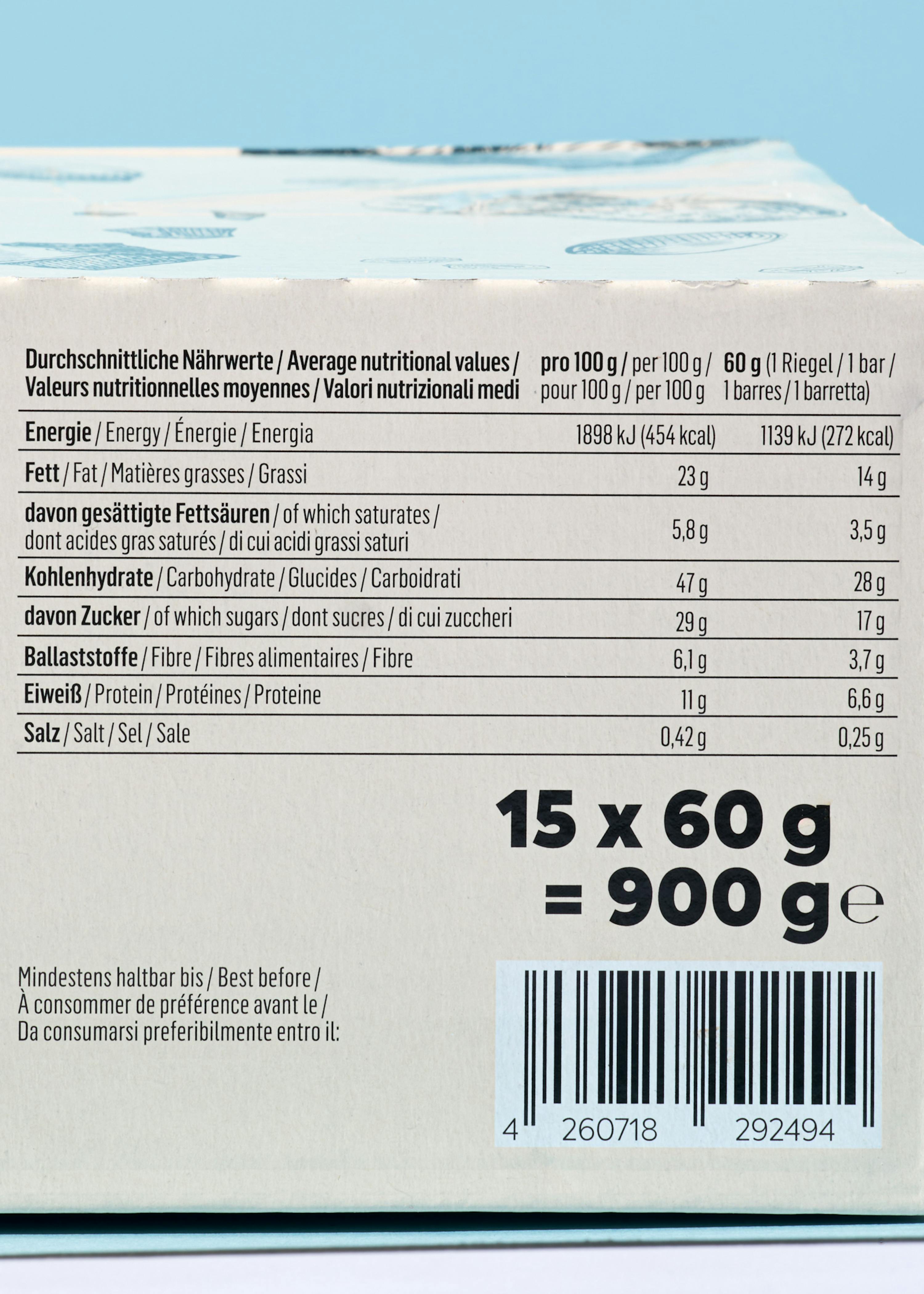 une boîte de 15 x 60 g = 900 g