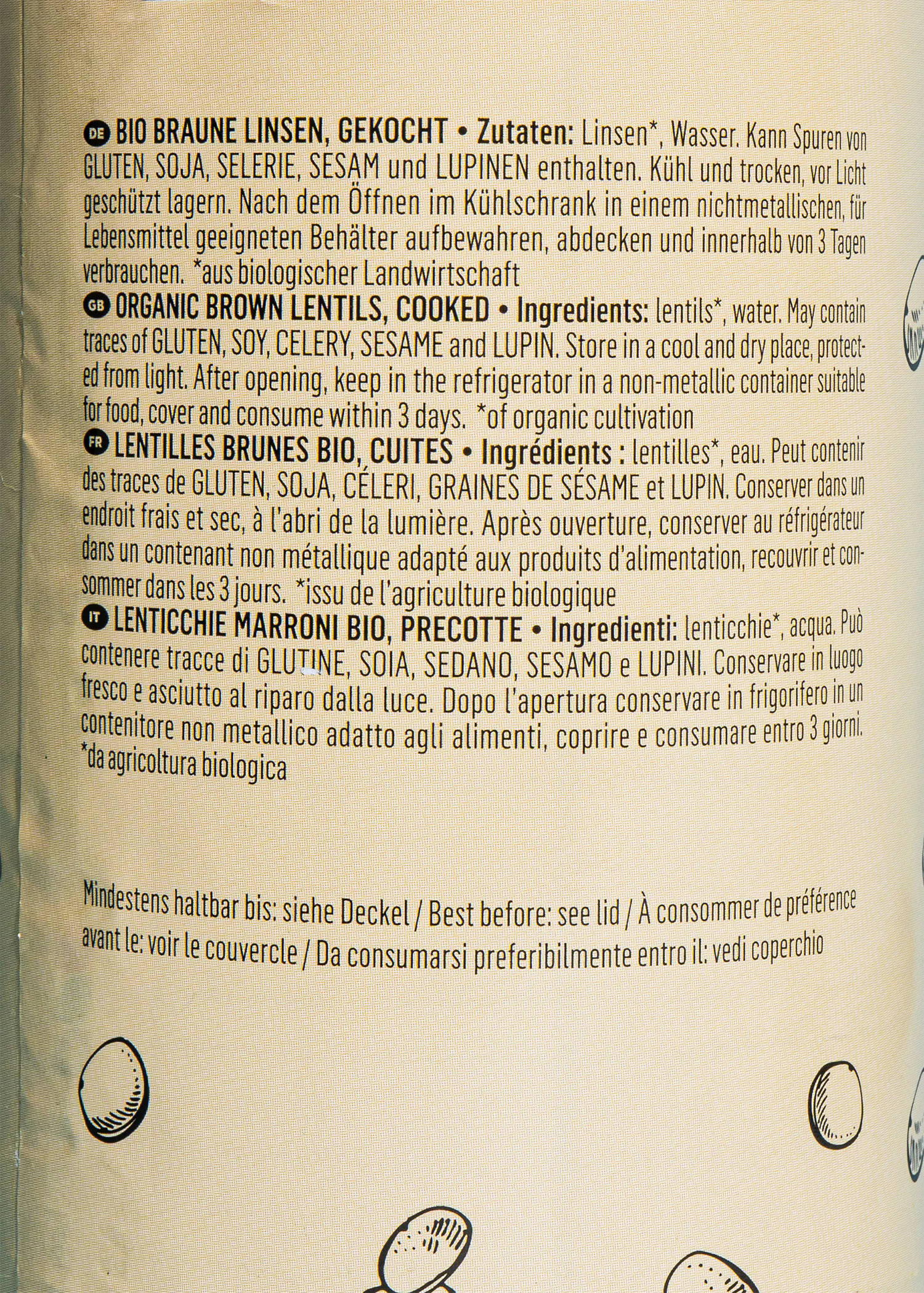 l' arrière d' une bouteille de lentilles brunes biologiques