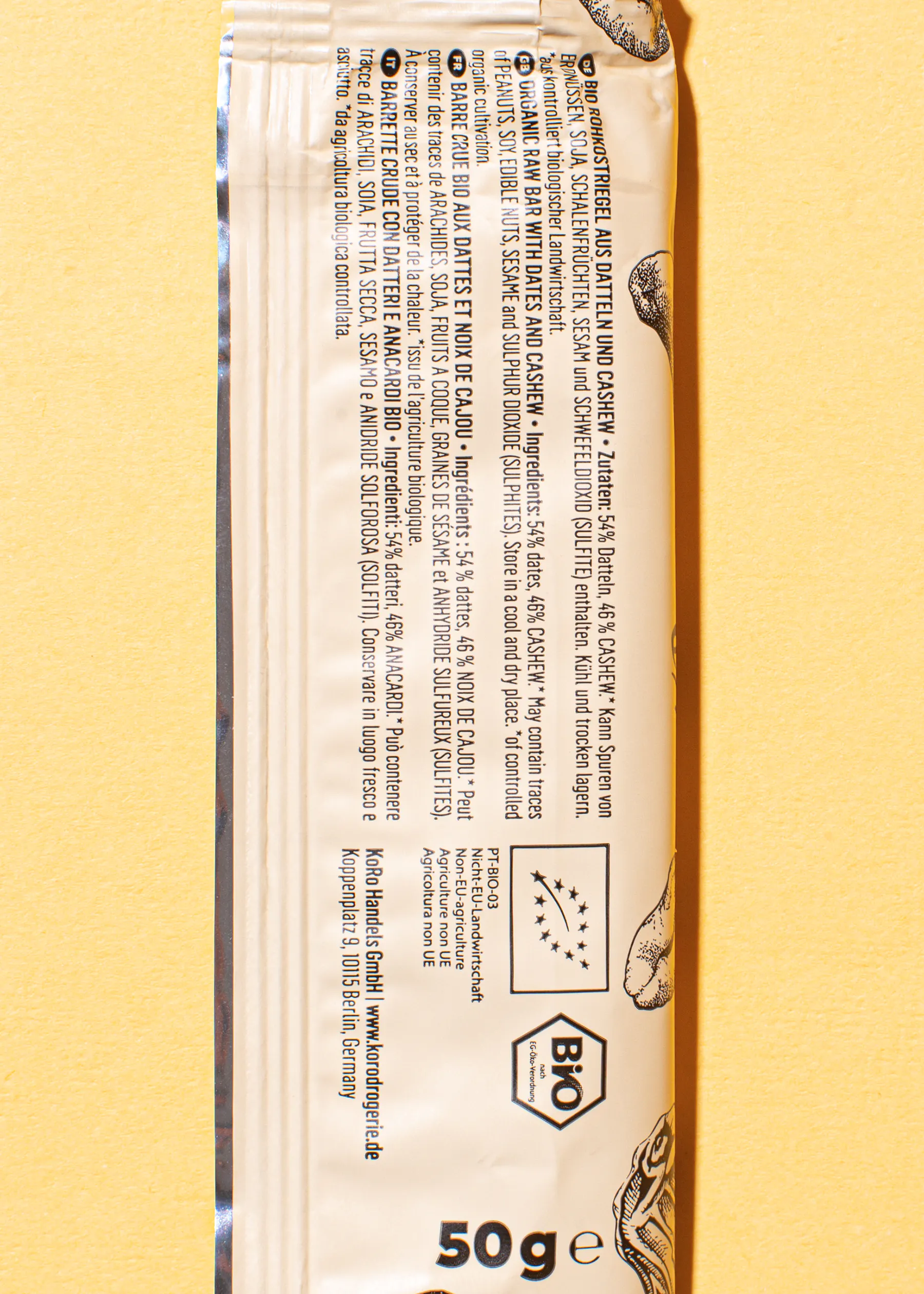 l' arrière de l' emballage d' une barre de chocolat bio